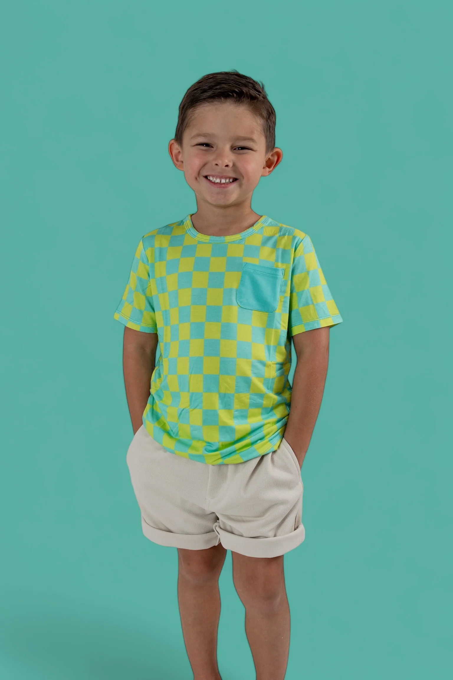 BE BOLD CHECKERS DREAM POCKET TEE - Image 4