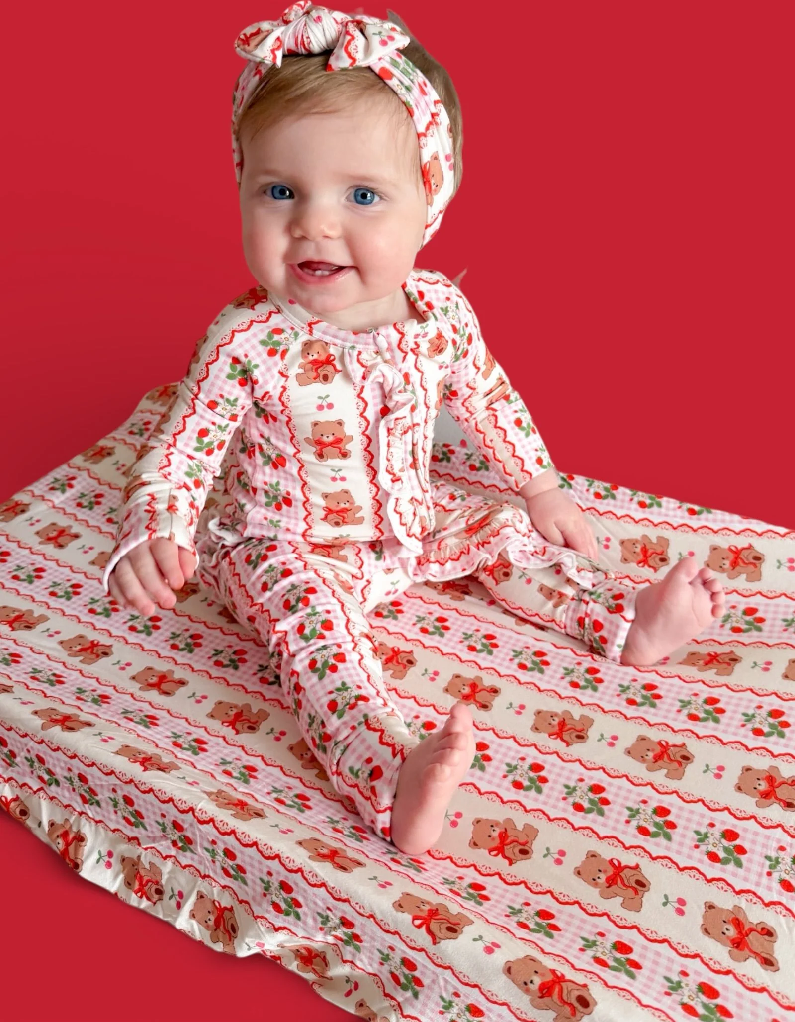 BERRY BEAR BLISS DREAM CHANGING PAD - Image 3