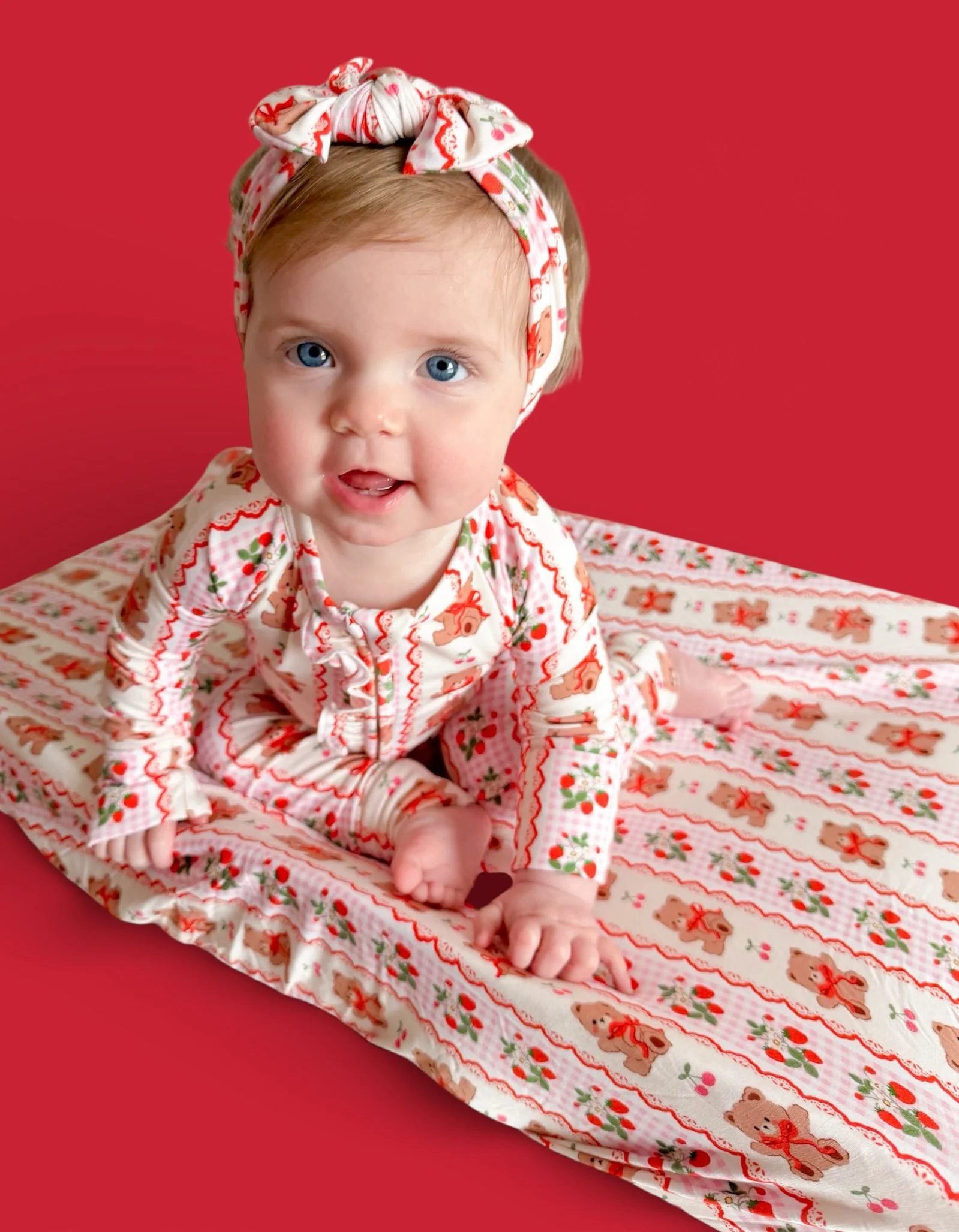 BERRY BEAR BLISS DREAM CHANGING PAD - Image 5