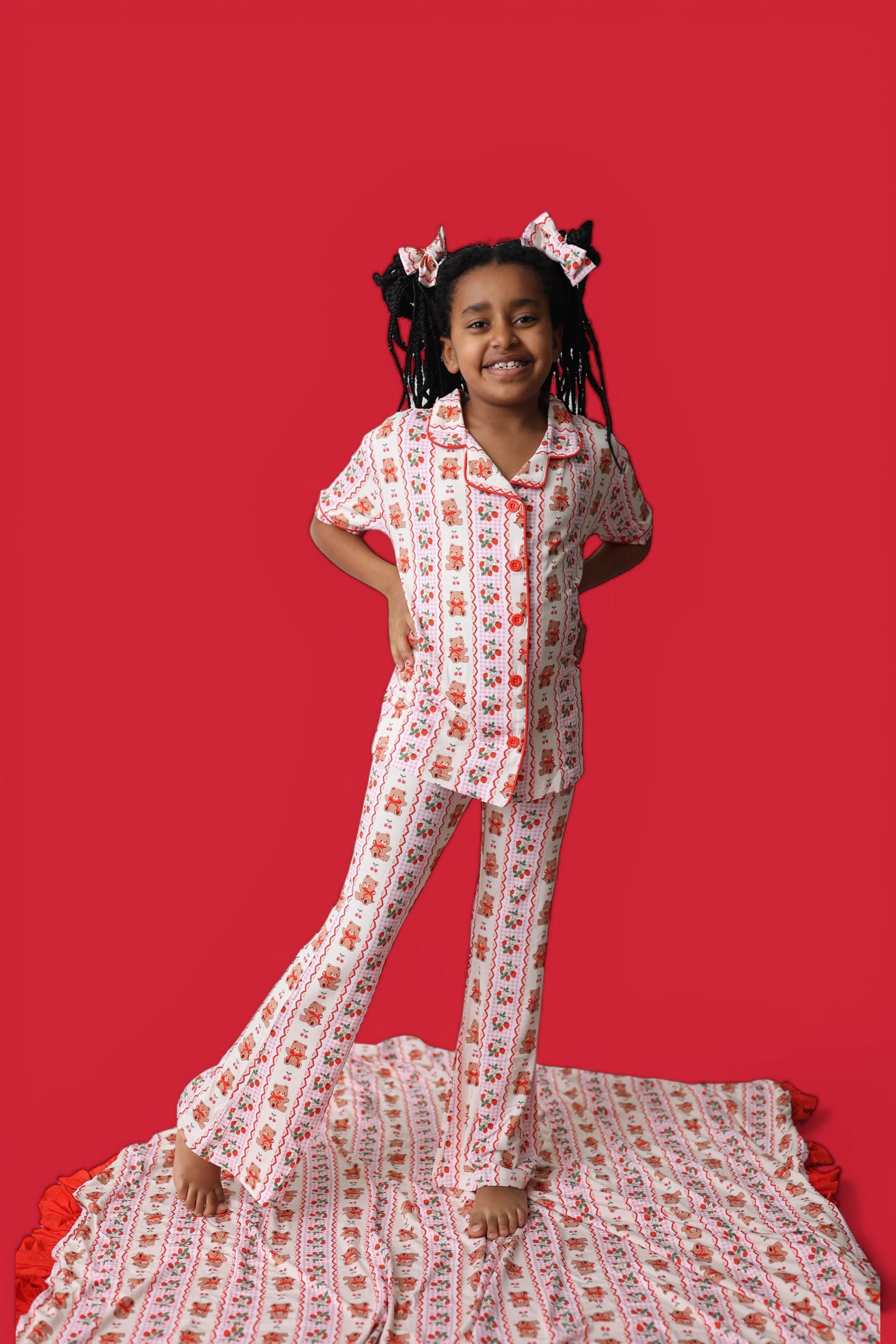 BERRY BEAR BLISS DREAM GIRL'S FLARE SET - Image 4