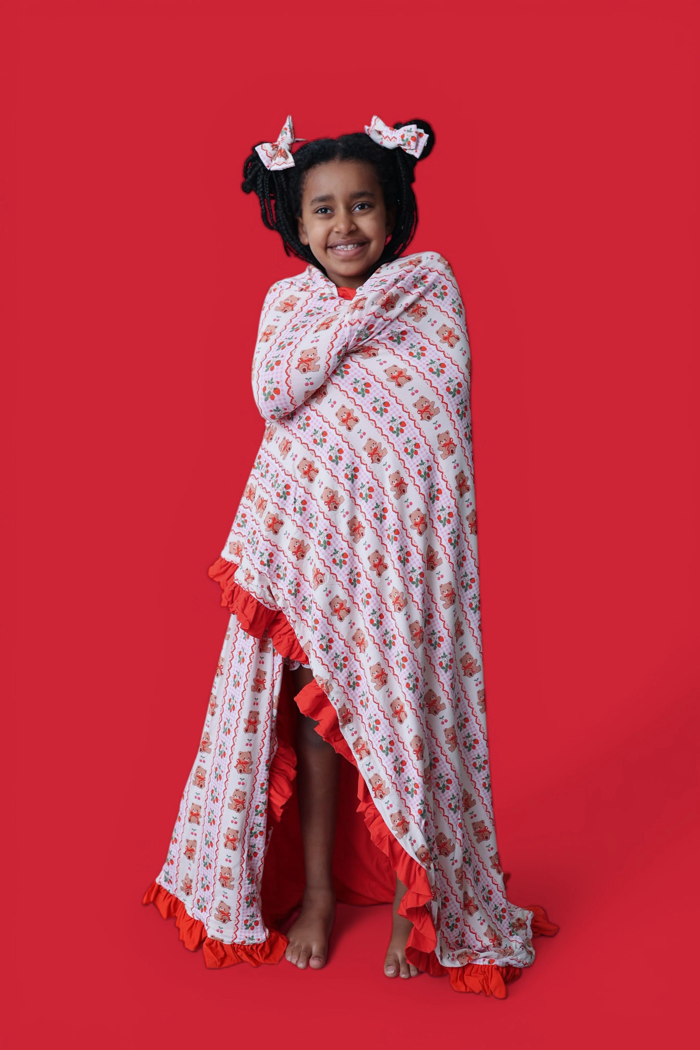 BERRY BEAR BLISS DREAM RUFFLE BLANKET - Image 9
