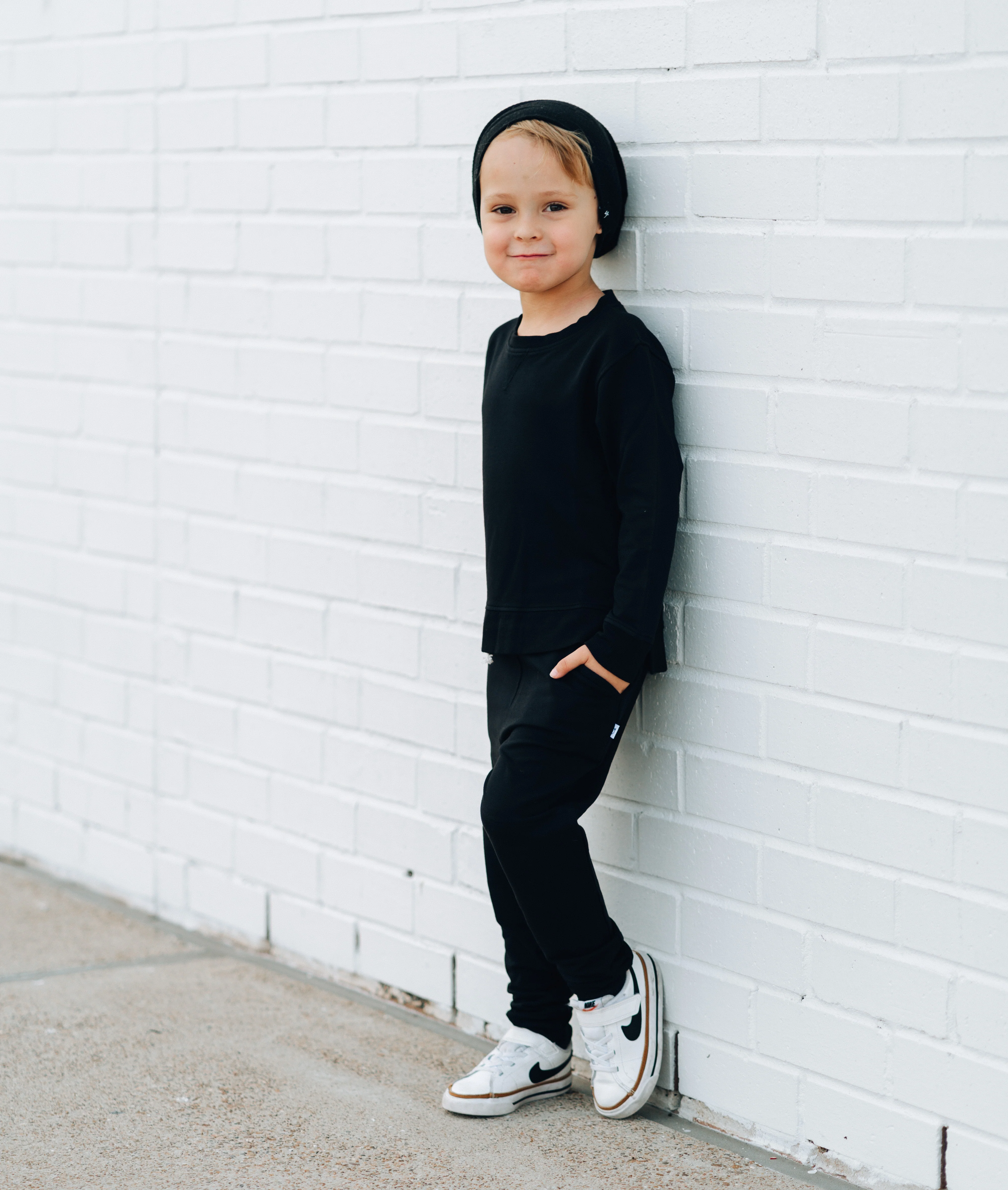 BLACK TERRY DREAM PULLOVER - Image 10