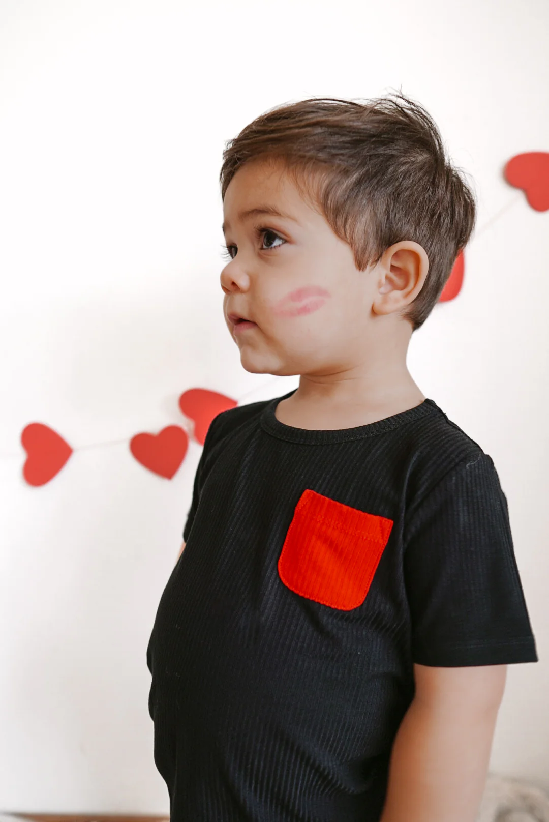 BLACK RIB DREAM POCKET TEE - Image 6