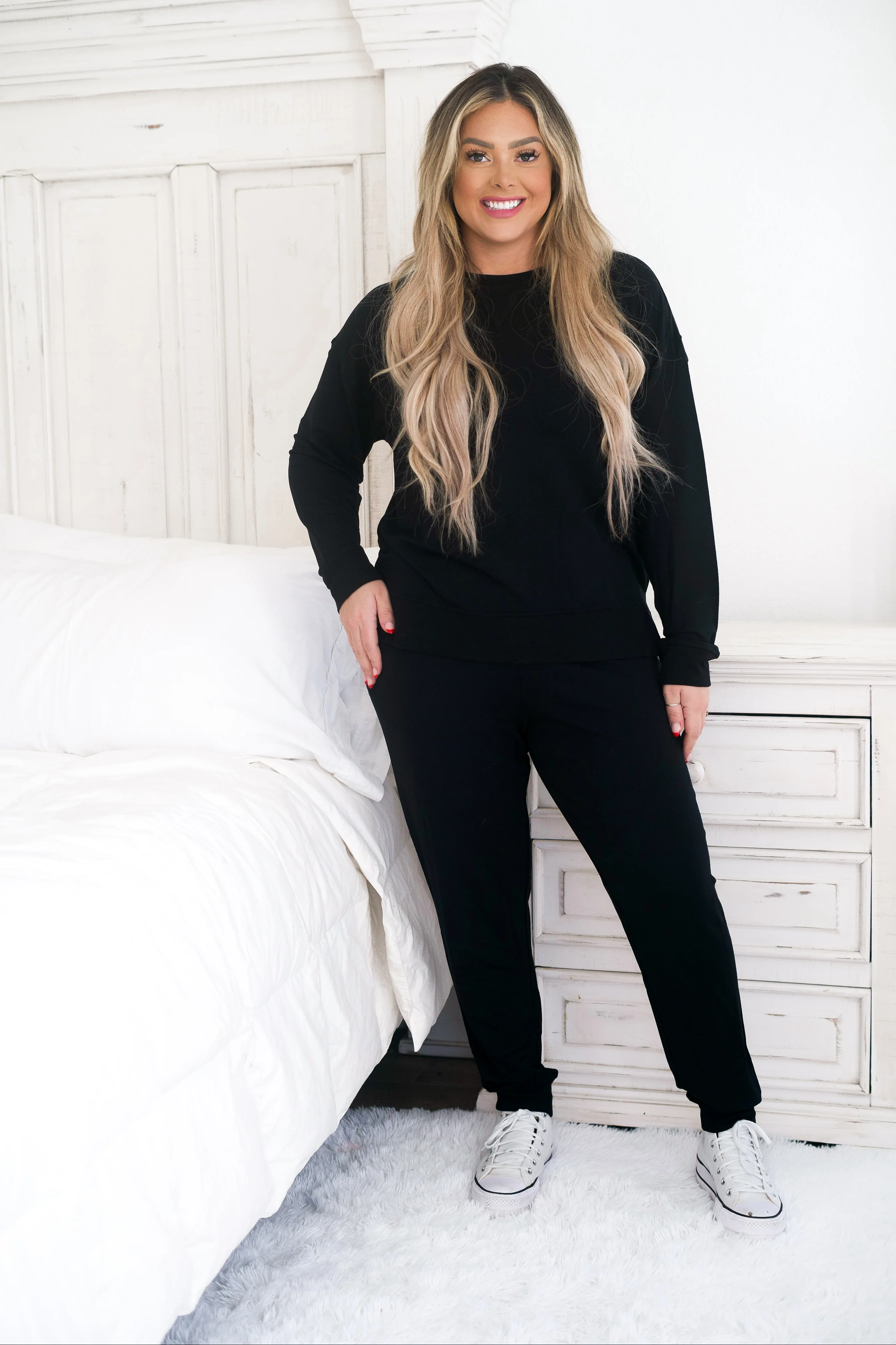 BLACK TERRY DREAM WOMEN'S PULLOVER - Image 3