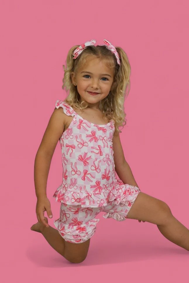BOW CHECKERED CHARM DREAM RUFFLE SHORTS