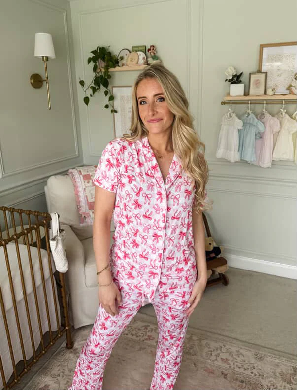 BOW CHECKERED CHARM SHORT SLEEVE WOMEN’S RELAXED FLARE DREAM SET - Image 4