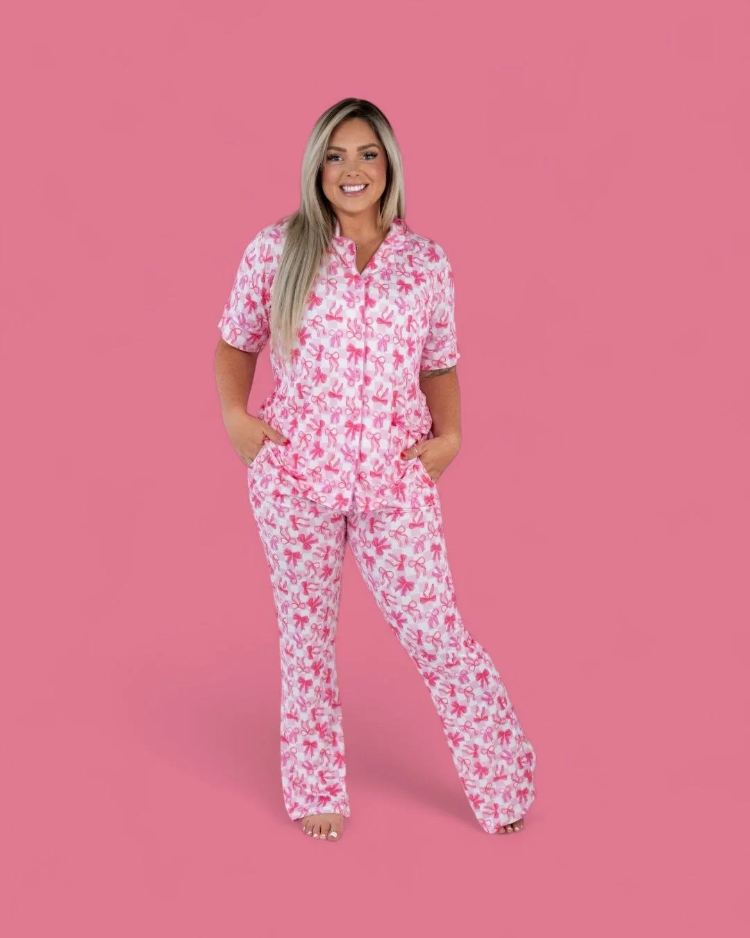 BOW CHECKERED CHARM SHORT SLEEVE WOMEN’S RELAXED FLARE DREAM SET - Image 7