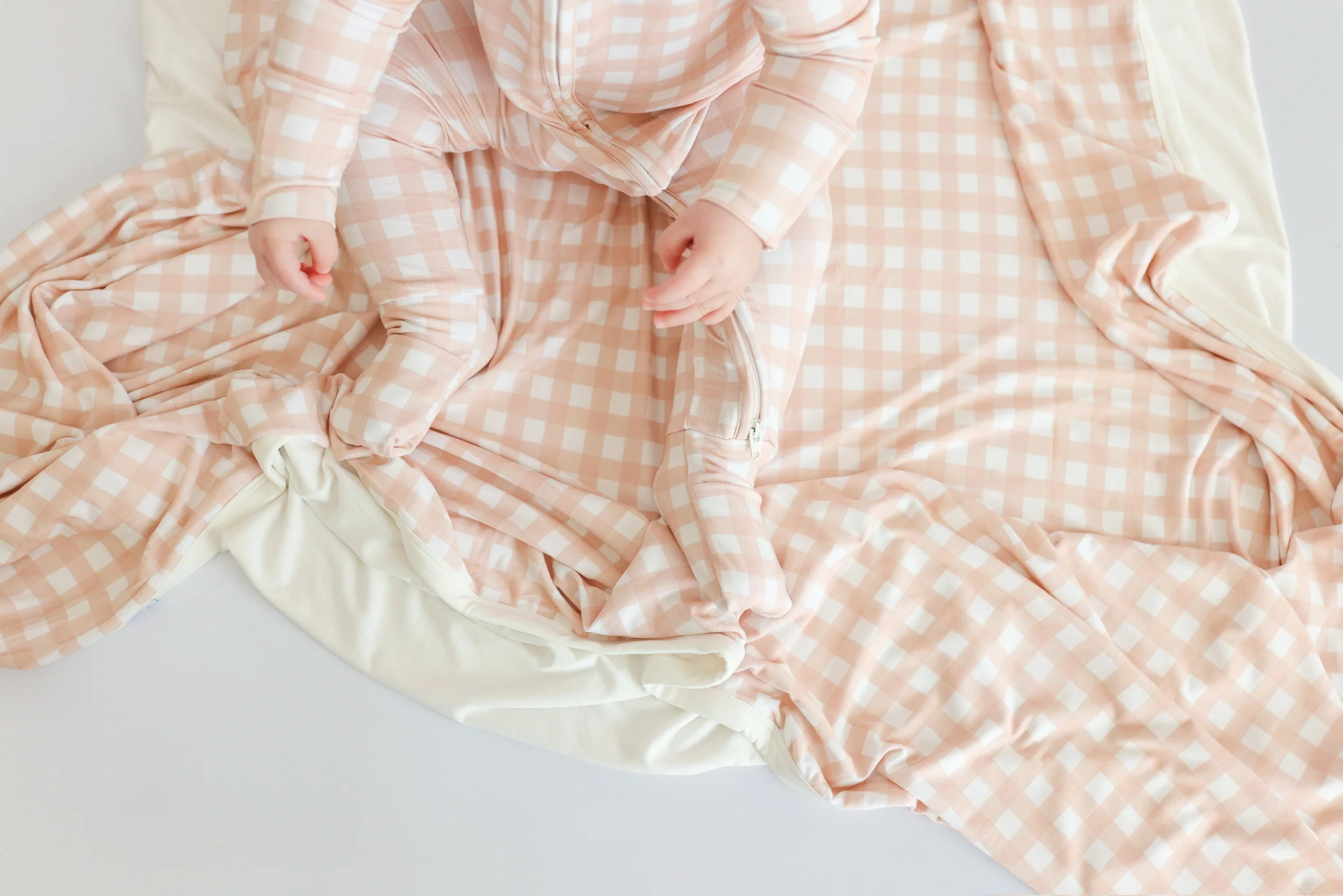 CHARLIE'S CHECKS DREAM BLANKET - Image 14