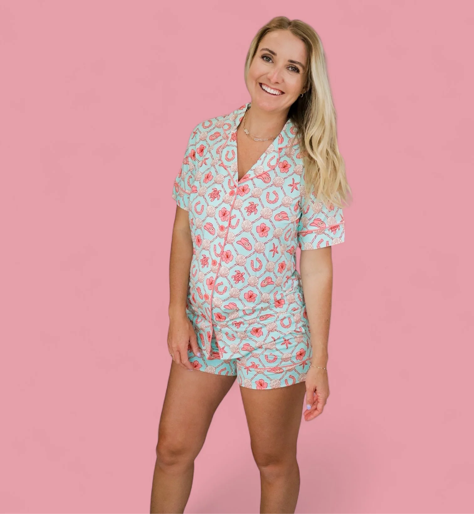 COASTAL COWGIRL WOMEN’S DREAM SHORT SET - Image 4