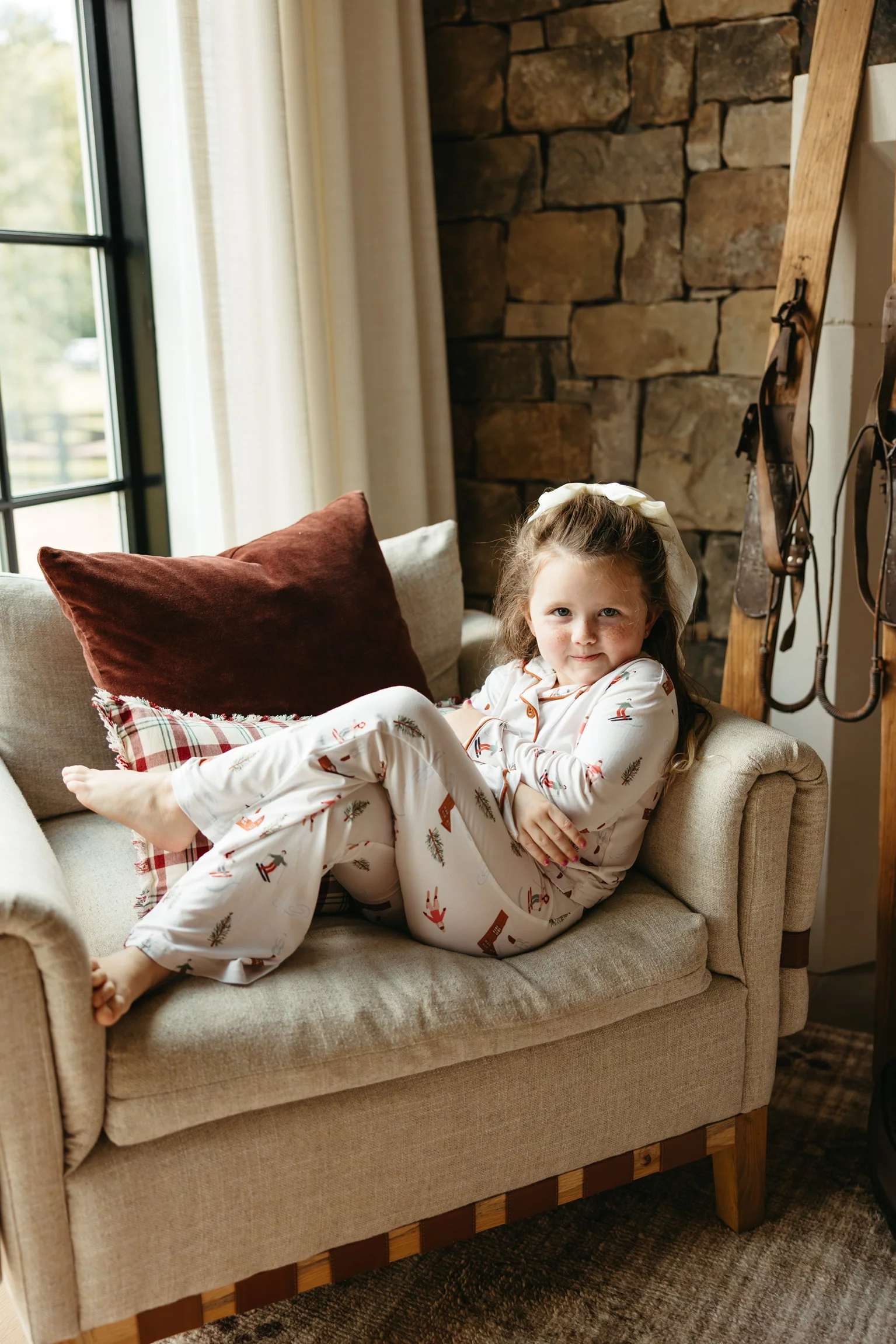 COZY CHALET DREAM GIRL'S FLARE SET - Image 3