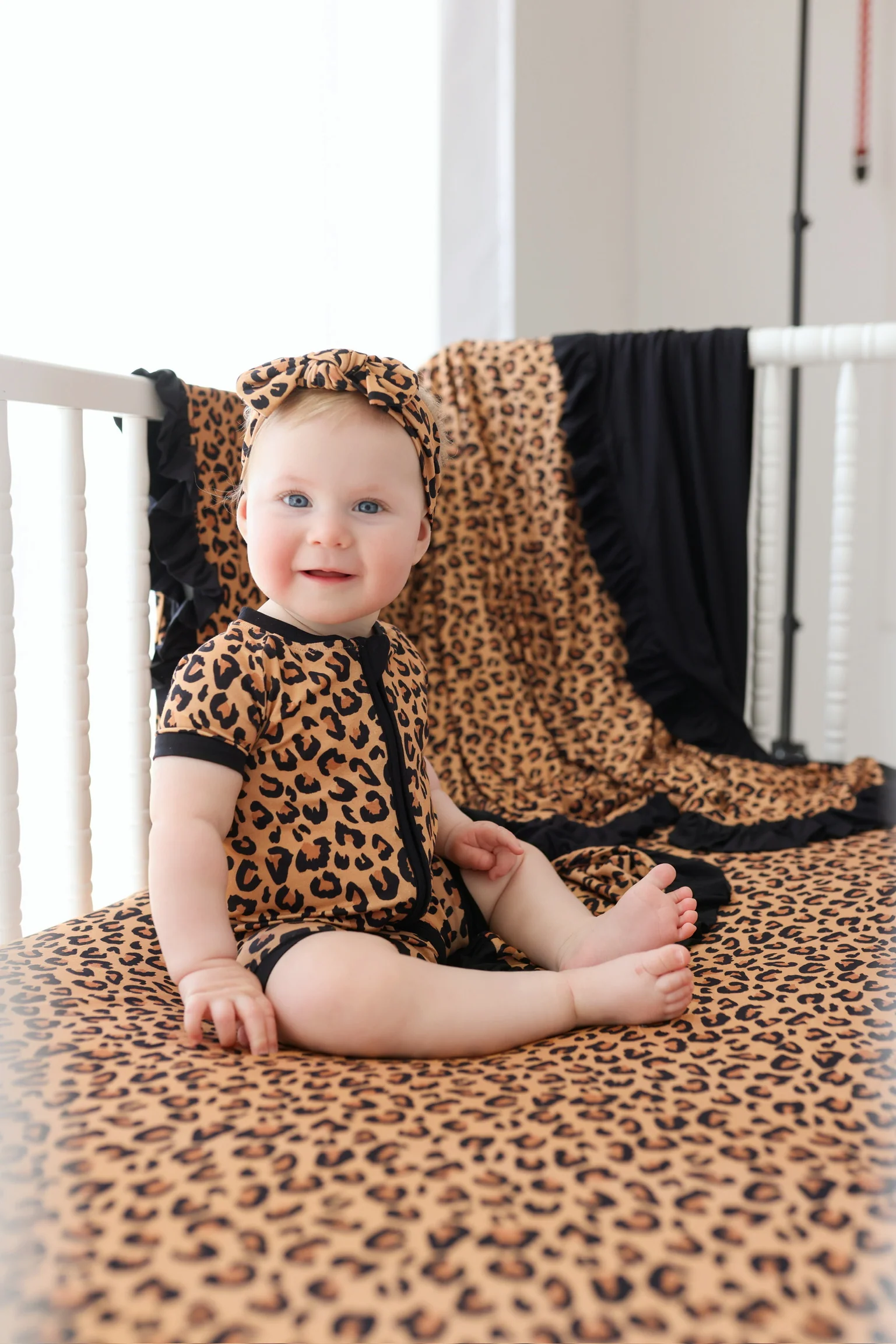 LEOPARD DREAM SHORTIE - Image 3