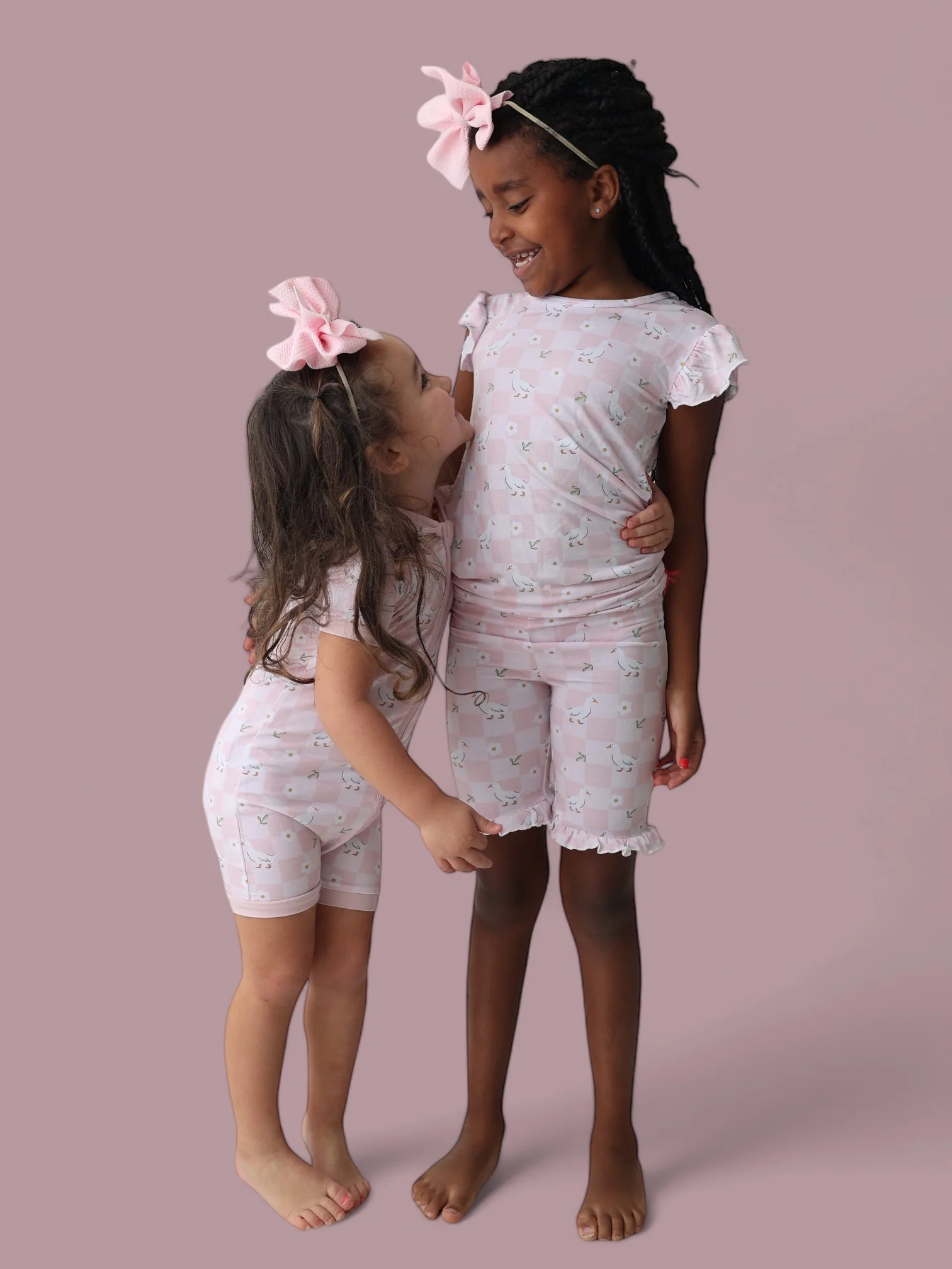 EXCLUSIVE DUCKS AND DAISIES DREAM RUFFLE SHORT SET - Image 7
