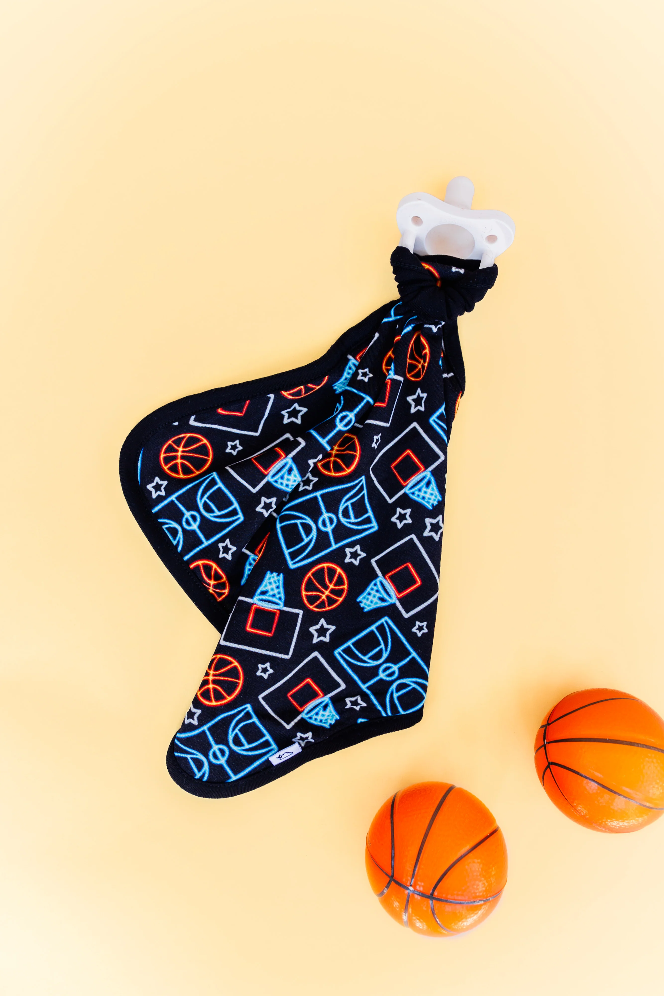 DUNKIN' VIBES DREAM LOVEY - Image 4