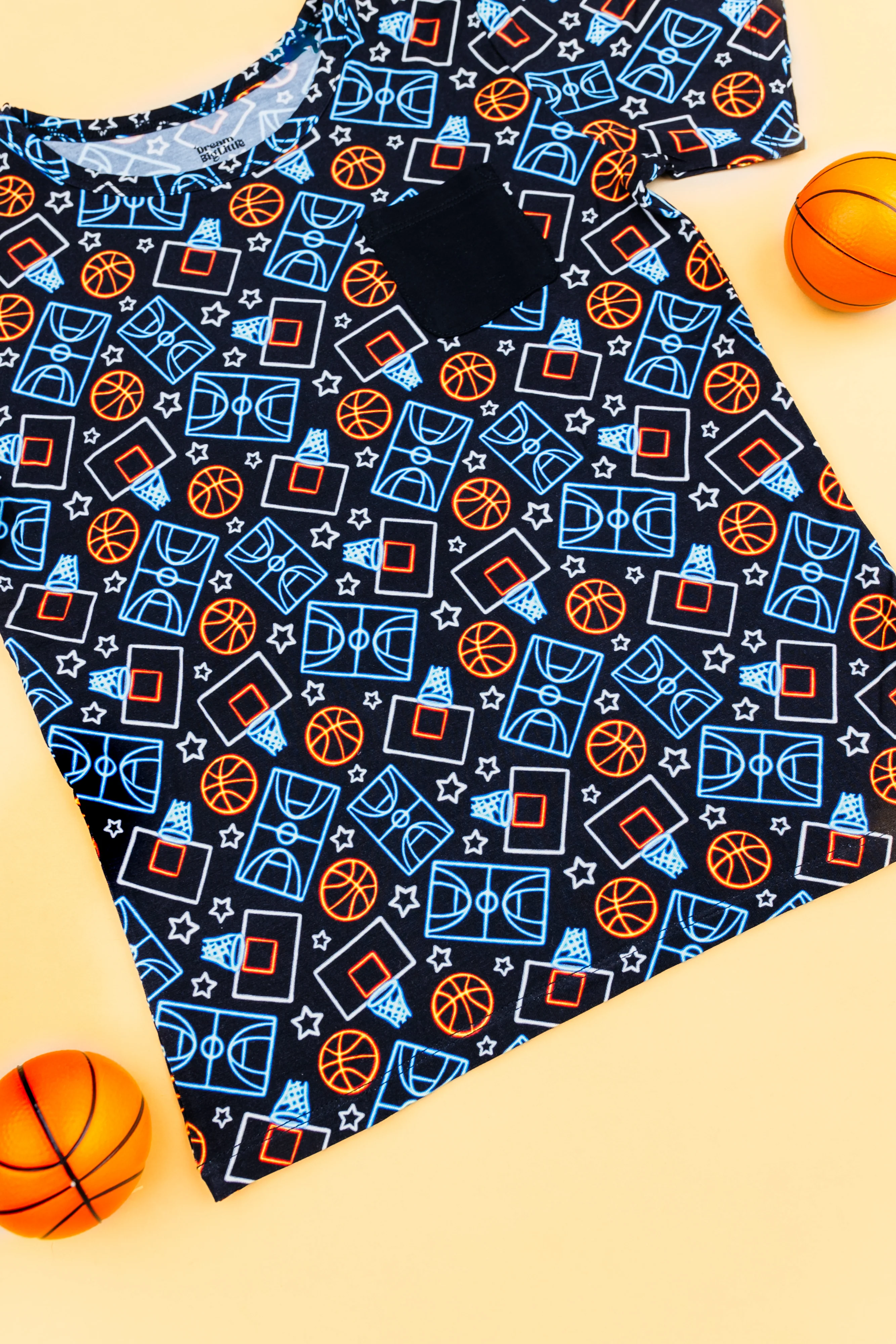 DUNKIN' VIBES DREAM POCKET TEE - Image 5