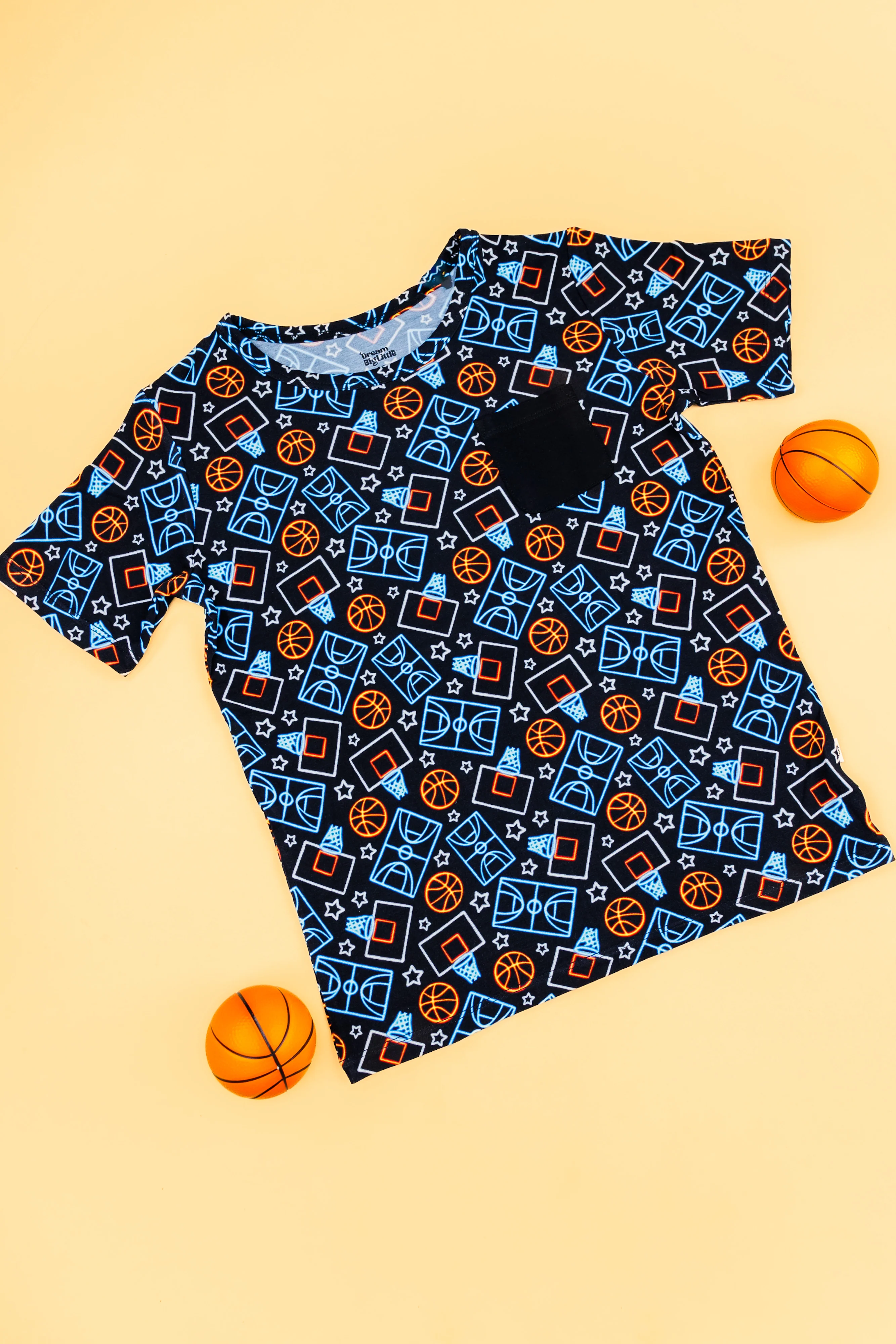DUNKIN' VIBES DREAM POCKET TEE - Image 7