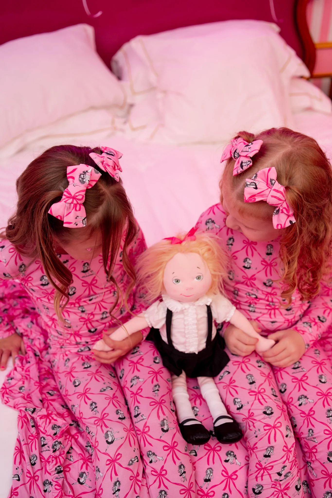 ELOISE PRE-ORDER ROYAL RIBBONS DREAM BOW HAIR CLIPS - Image 3