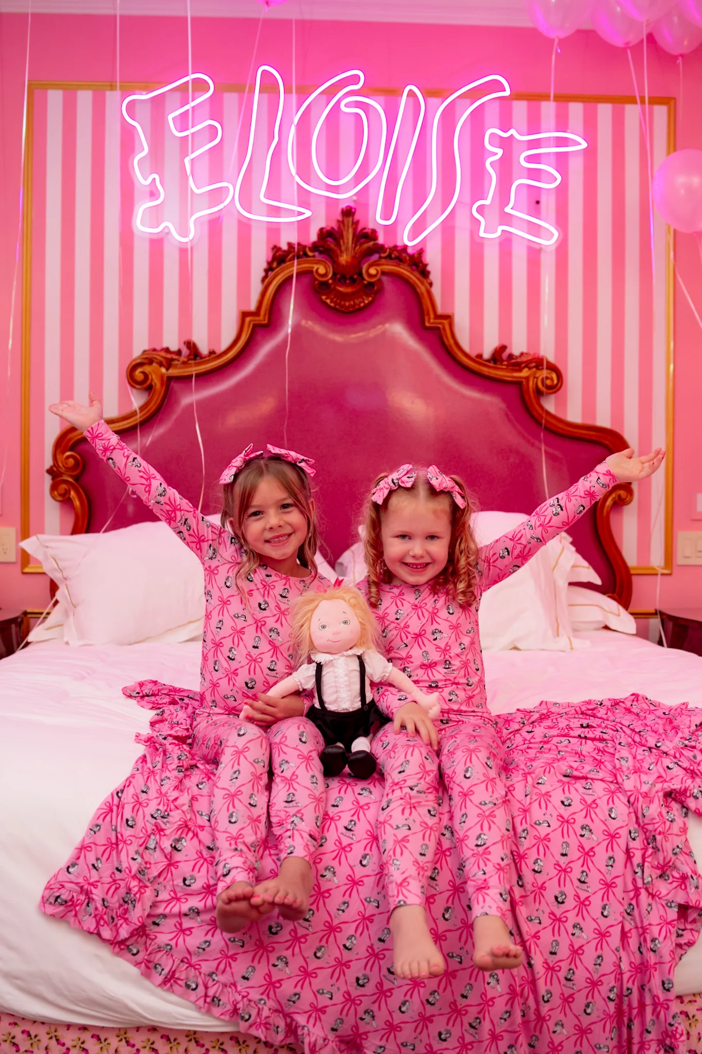 ELOISE PRE-ORDER ROYAL RIBBONS DREAM RUFFLE BLANKET - Image 4
