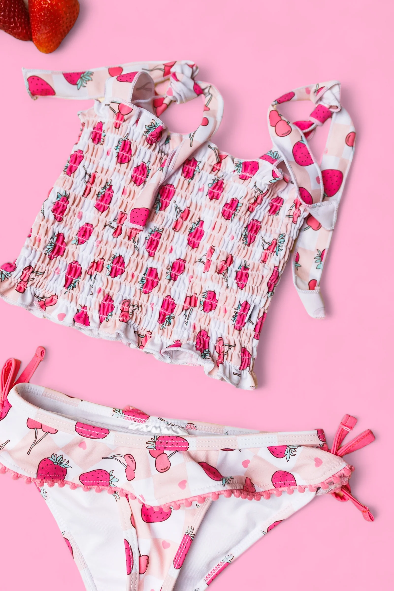 EXCLUSIVE BERRY BROOKLYN DREAM SMOCKED TANKINI TWO PIECE SWIM SUIT - Image 6