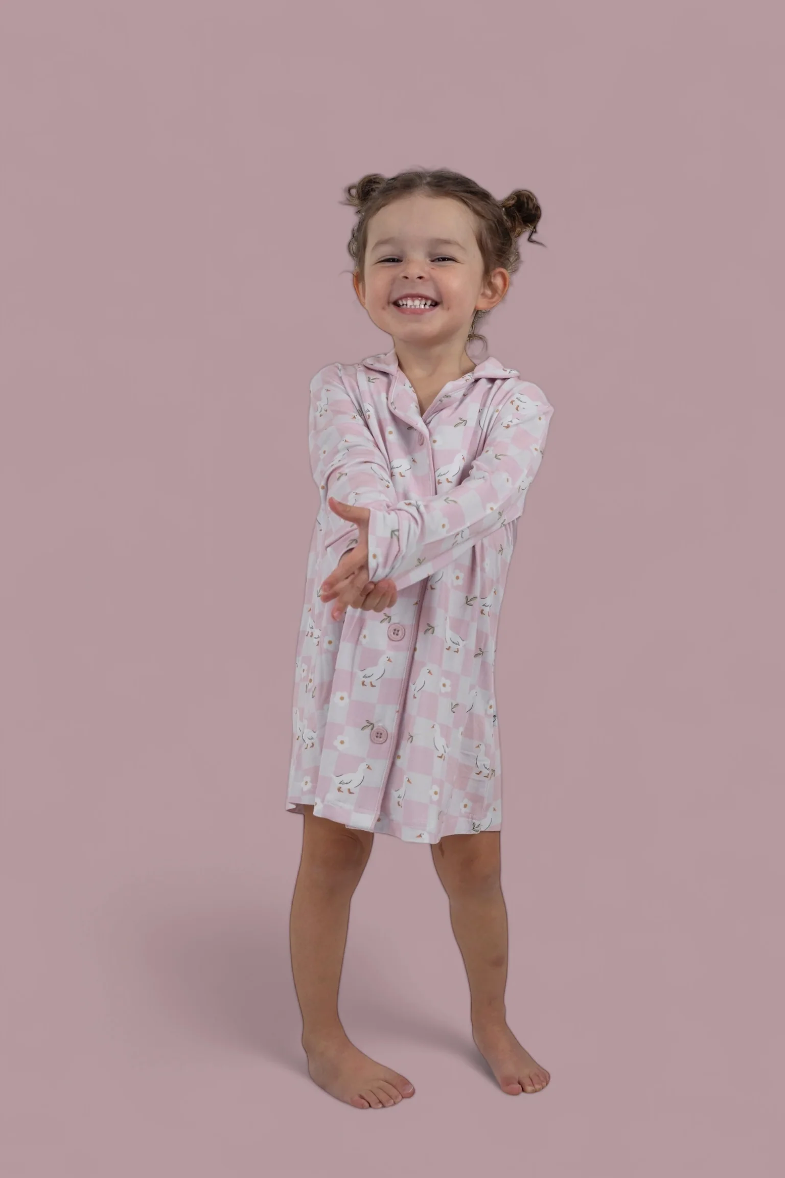 EXCLUSIVE DUCKS AND DAISIES GIRL'S DREAM GOWN - Image 11