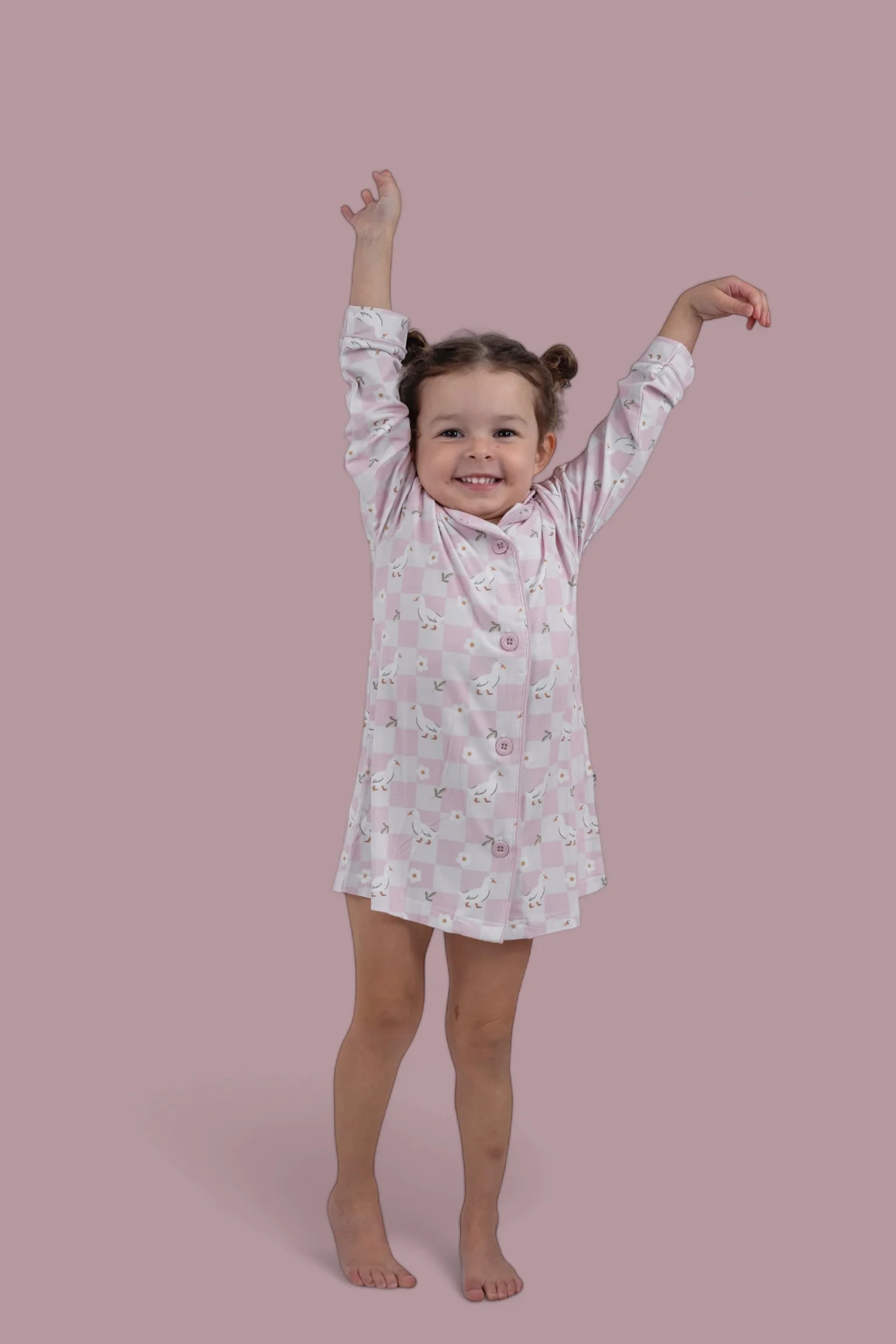 EXCLUSIVE DUCKS AND DAISIES GIRL'S DREAM GOWN - Image 12