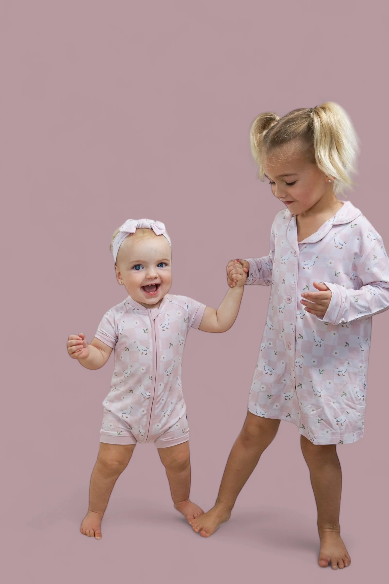 EXCLUSIVE DUCKS AND DAISIES GIRL'S DREAM GOWN - Image 15