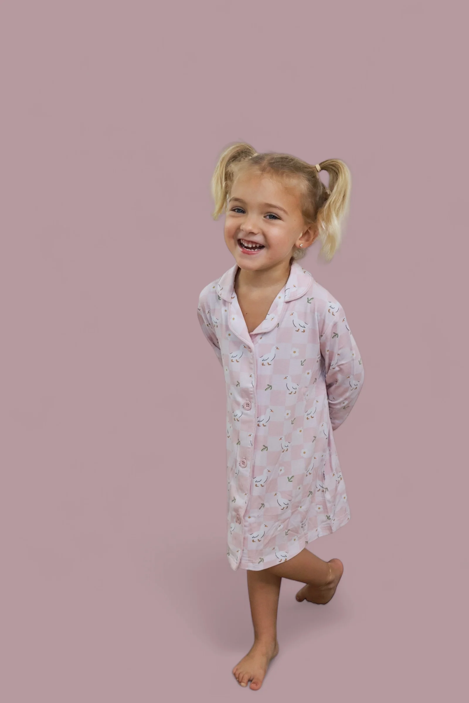 EXCLUSIVE DUCKS AND DAISIES GIRL'S DREAM GOWN - Image 18