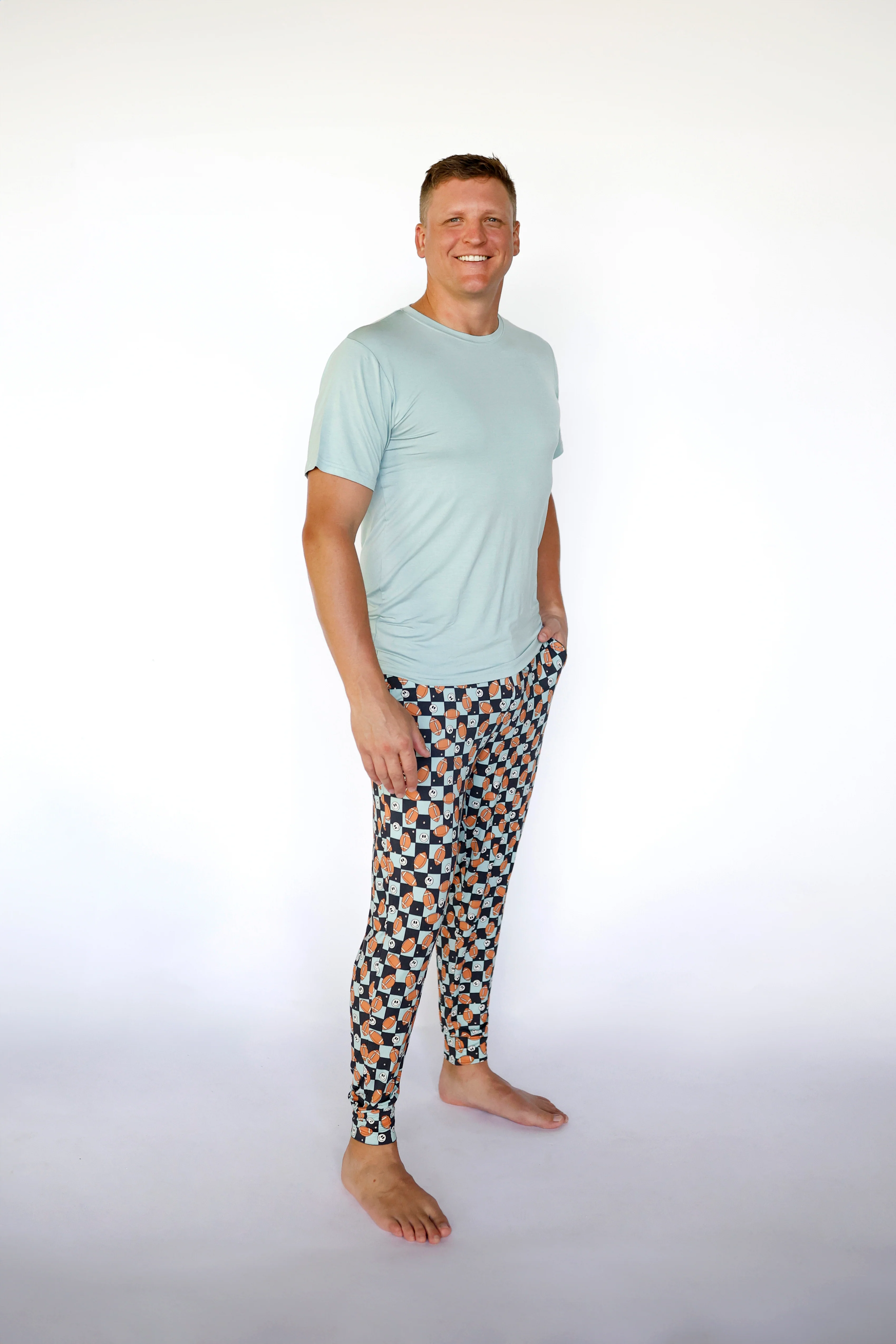 EXCLUSIVE LUKE'S FANTASY FOOTBALL SHORT SLEEVE MEN'S DREAM JOGGER SET - Image 3