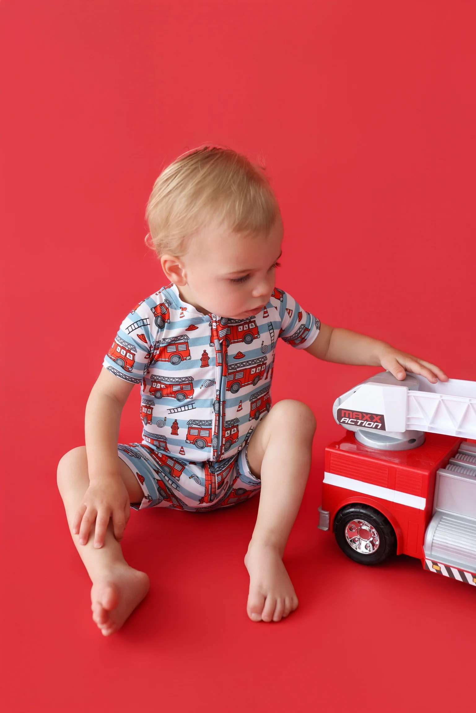 FIRETRUCK FRENZY DREAM SHORTIE - Image 5