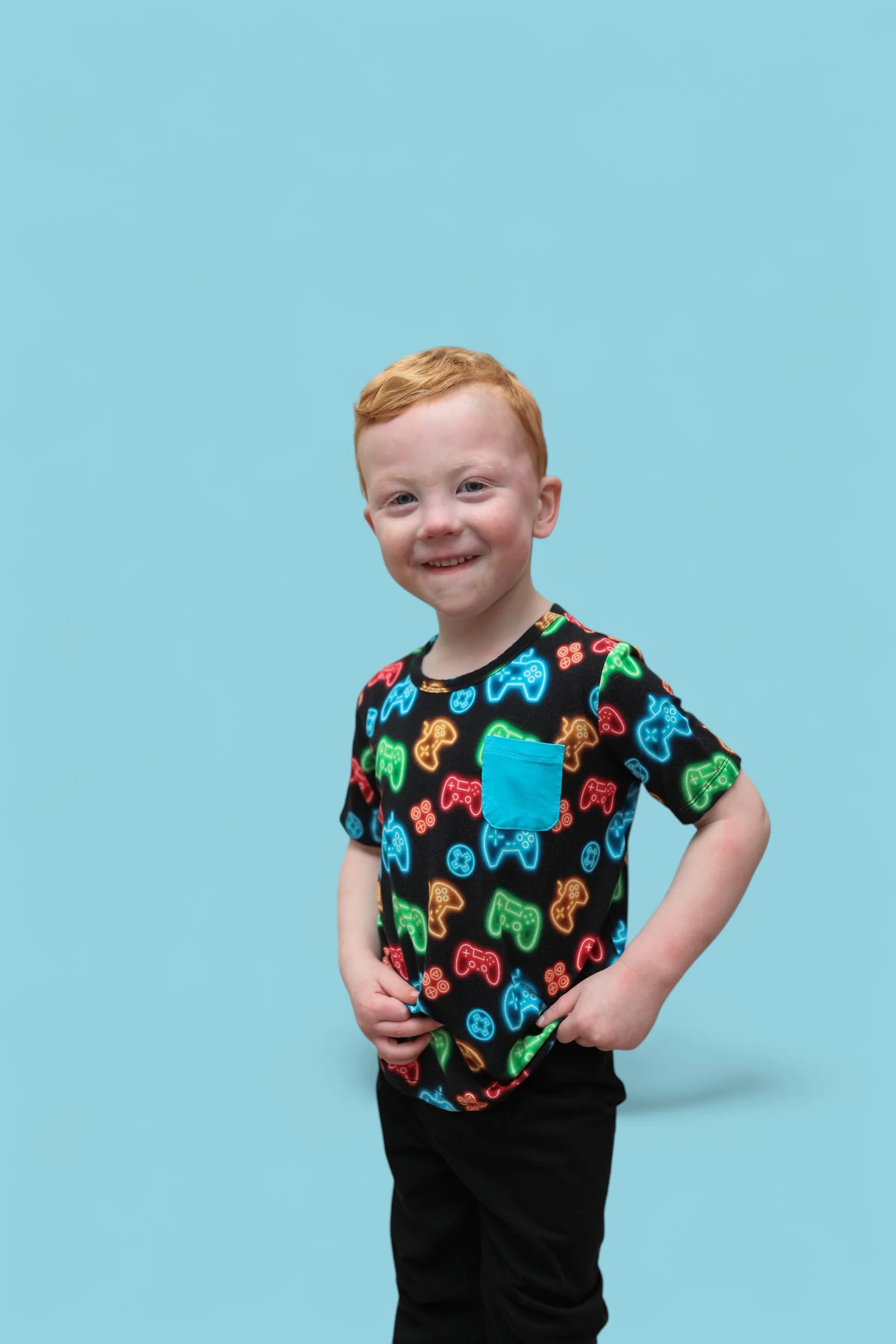 GAMER GLOW DREAM POCKET TEE - Image 12