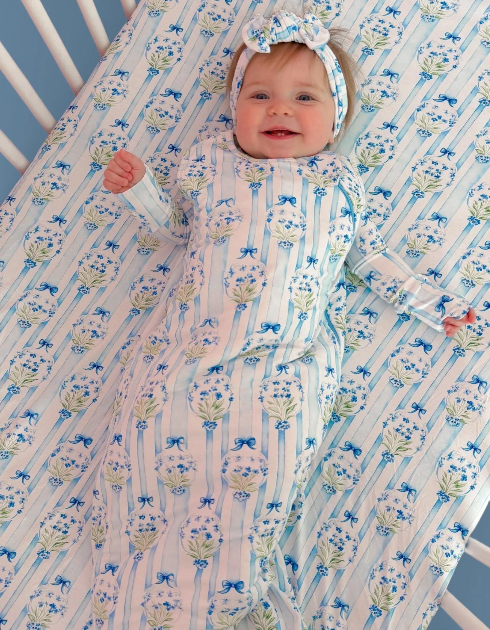 HEIRLOOM BLUE BLOOMS DREAM SLEEP SACK - Image 3