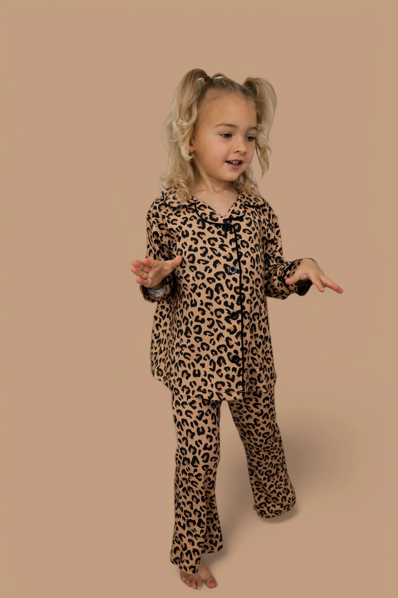 LEOPARD DREAM GIRL'S FLARE SET - Image 19