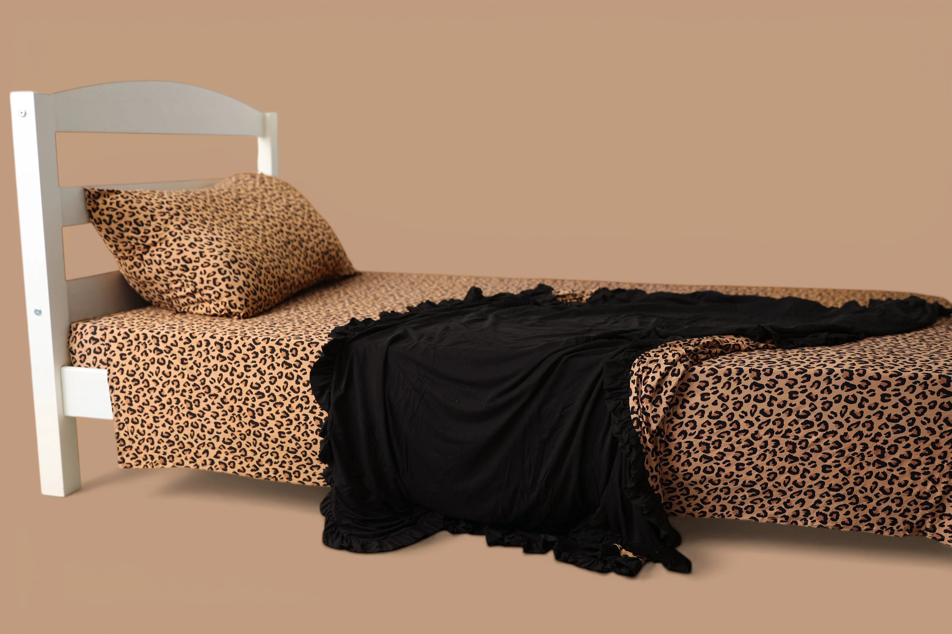 LEOPARD DREAM TWIN SHEET SET - Image 11