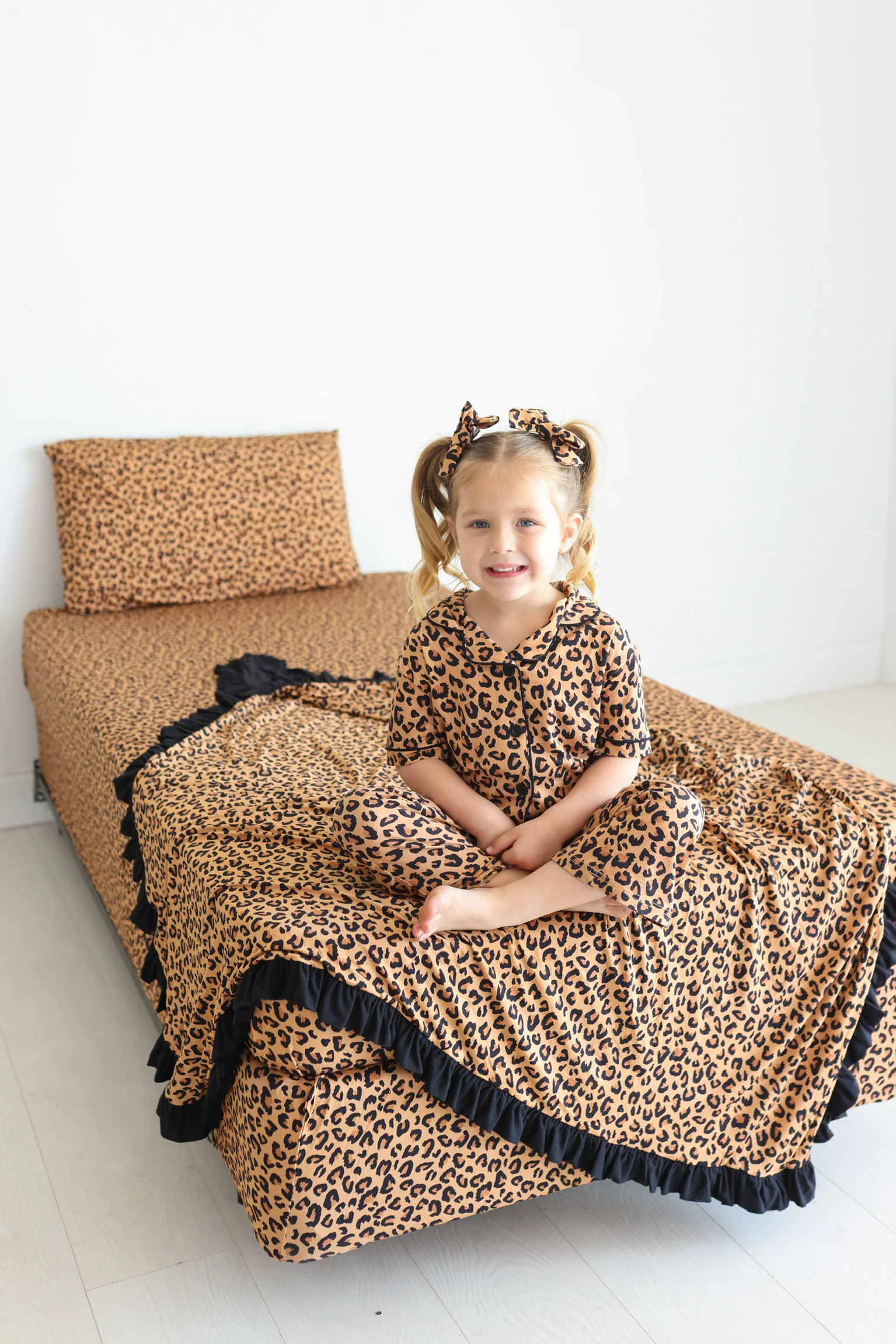 LEOPARD DREAM TWIN SHEET SET - Image 3