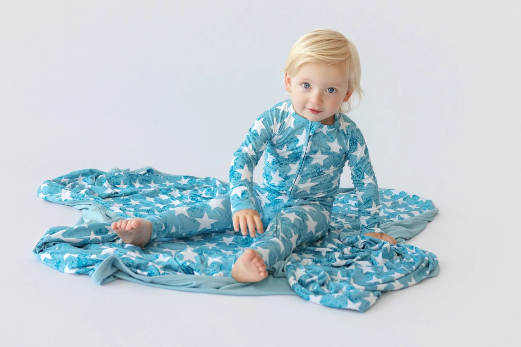 LITTLE LIBERTY STARS DREAM ROMPER - Image 6