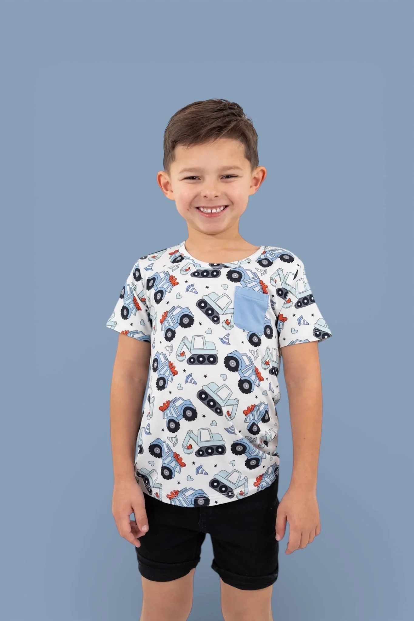 LOVE UNDER CONSTRUCTION DREAM POCKET TEE - Image 3
