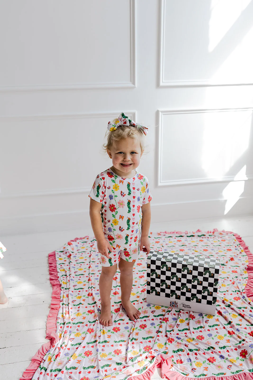 LOVEBUG BLOOMS DREAM SHORT SET