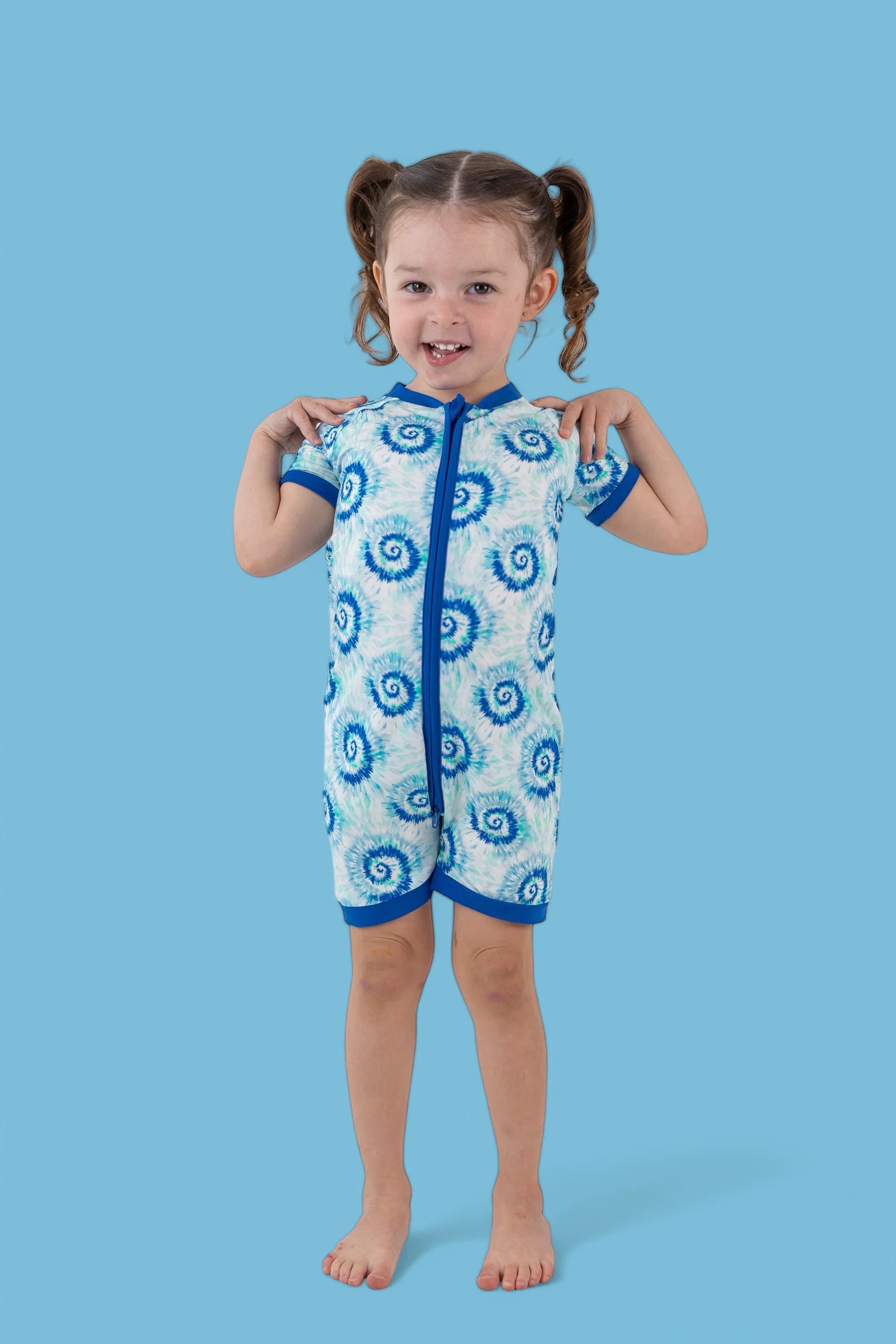 OCEAN WAVES TIE DYE DREAM SHORTIE - Image 14