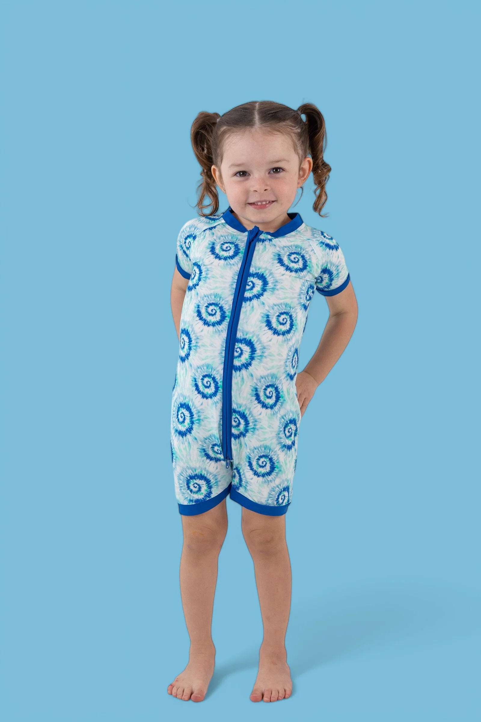 OCEAN WAVES TIE DYE DREAM SHORTIE - Image 17