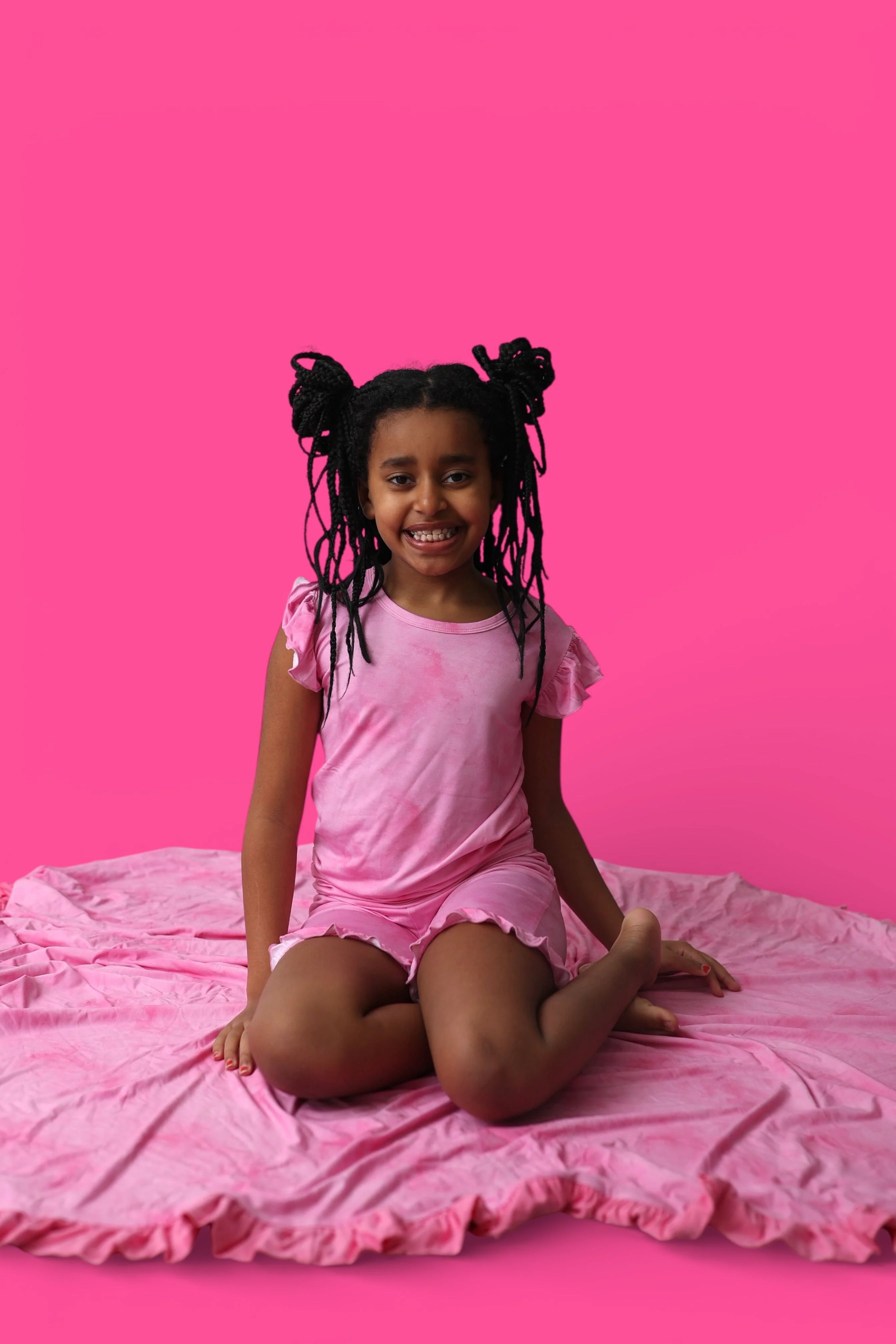 PINK DAYDREAM DREAM RUFFLE SHORT SET - Image 4