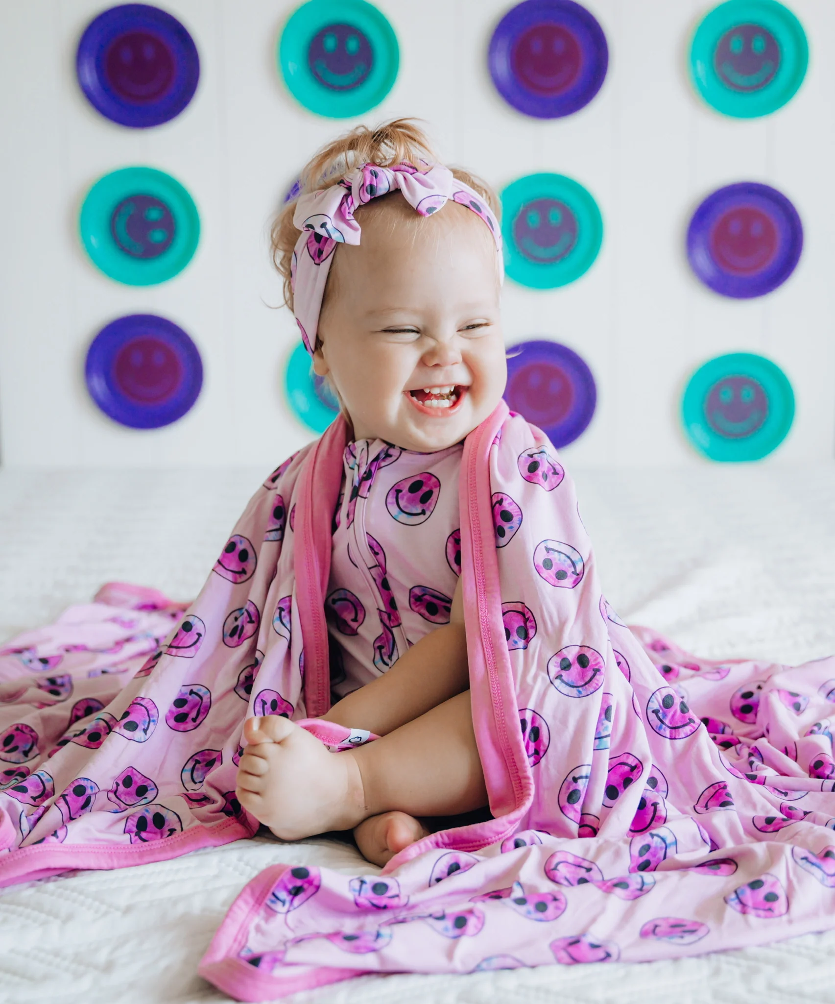PINK TIE DYE SMILEY DREAM BOW - Image 3