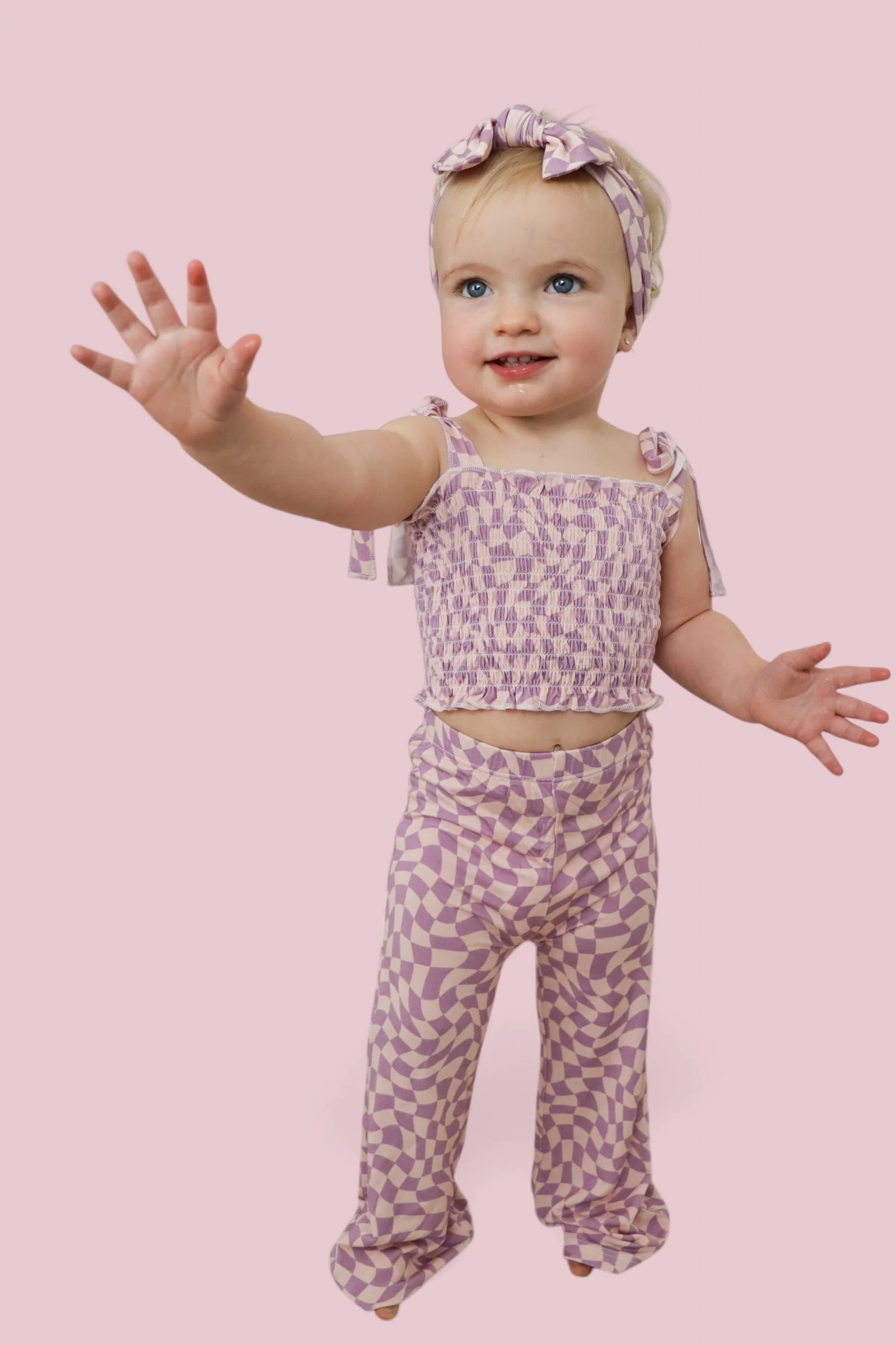 PLUM WAVY CHECKERS DREAM SMOCKED FLARE SET - Image 11