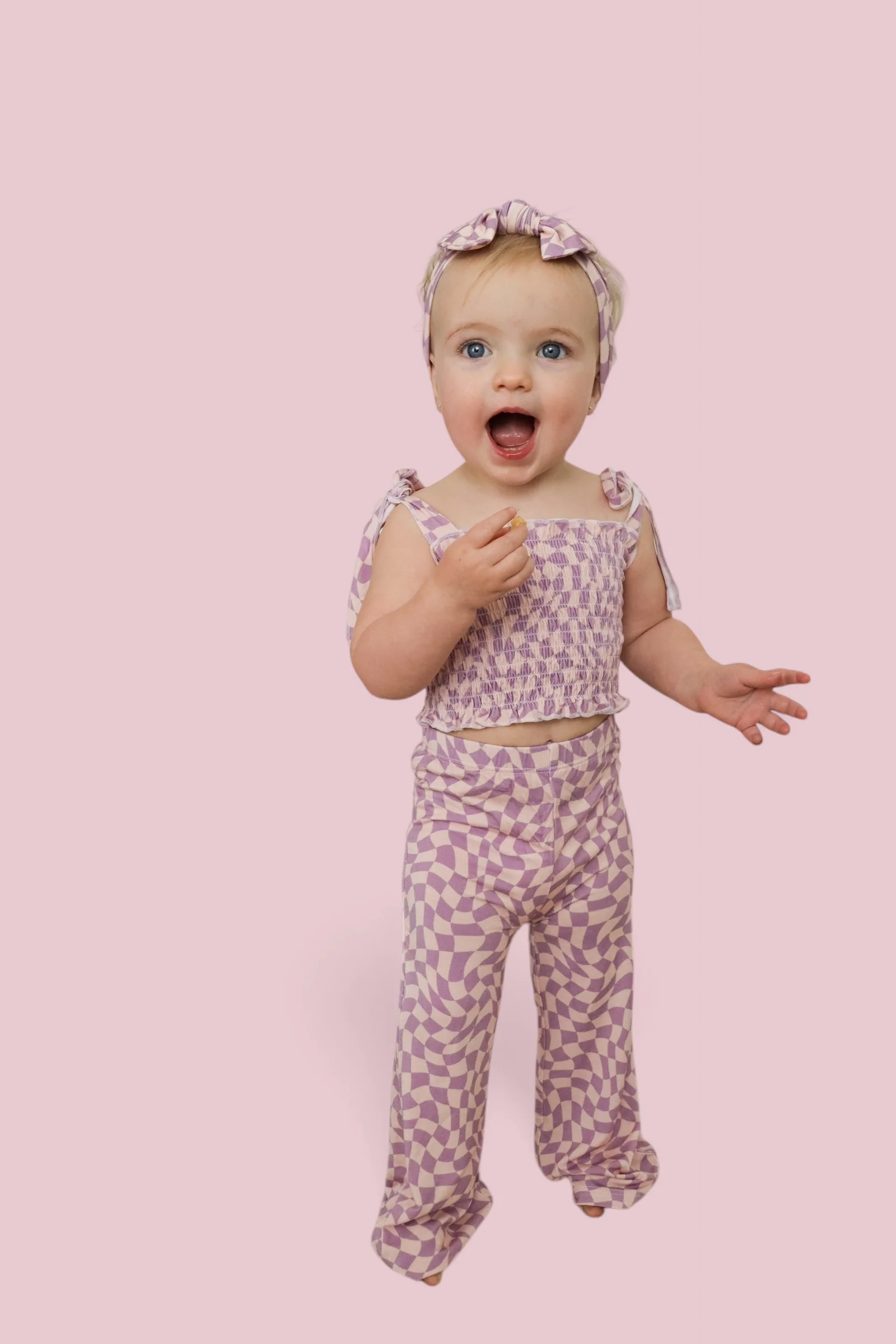 PLUM WAVY CHECKERS DREAM SMOCKED FLARE SET - Image 12