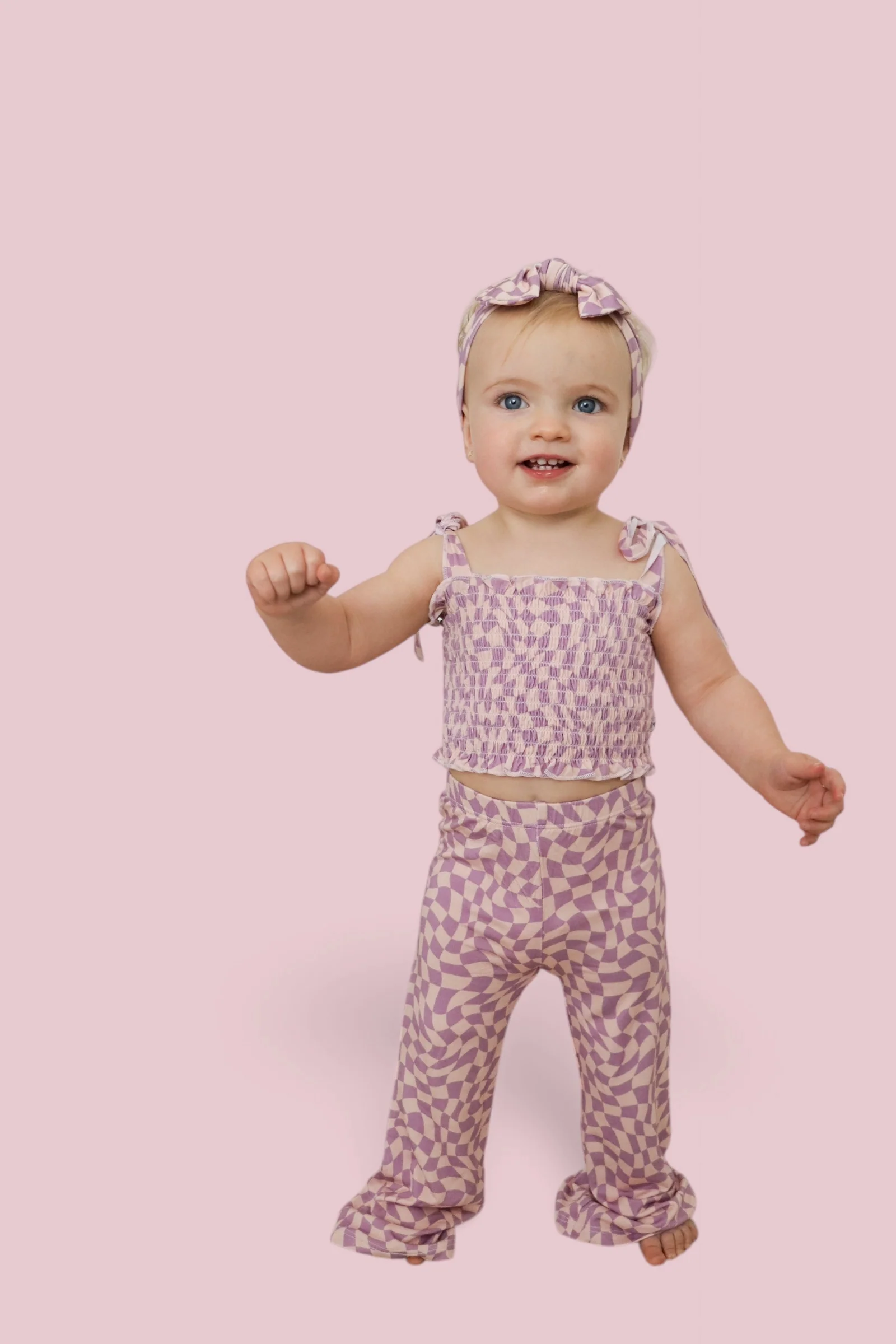 PLUM WAVY CHECKERS DREAM SMOCKED FLARE SET - Image 15