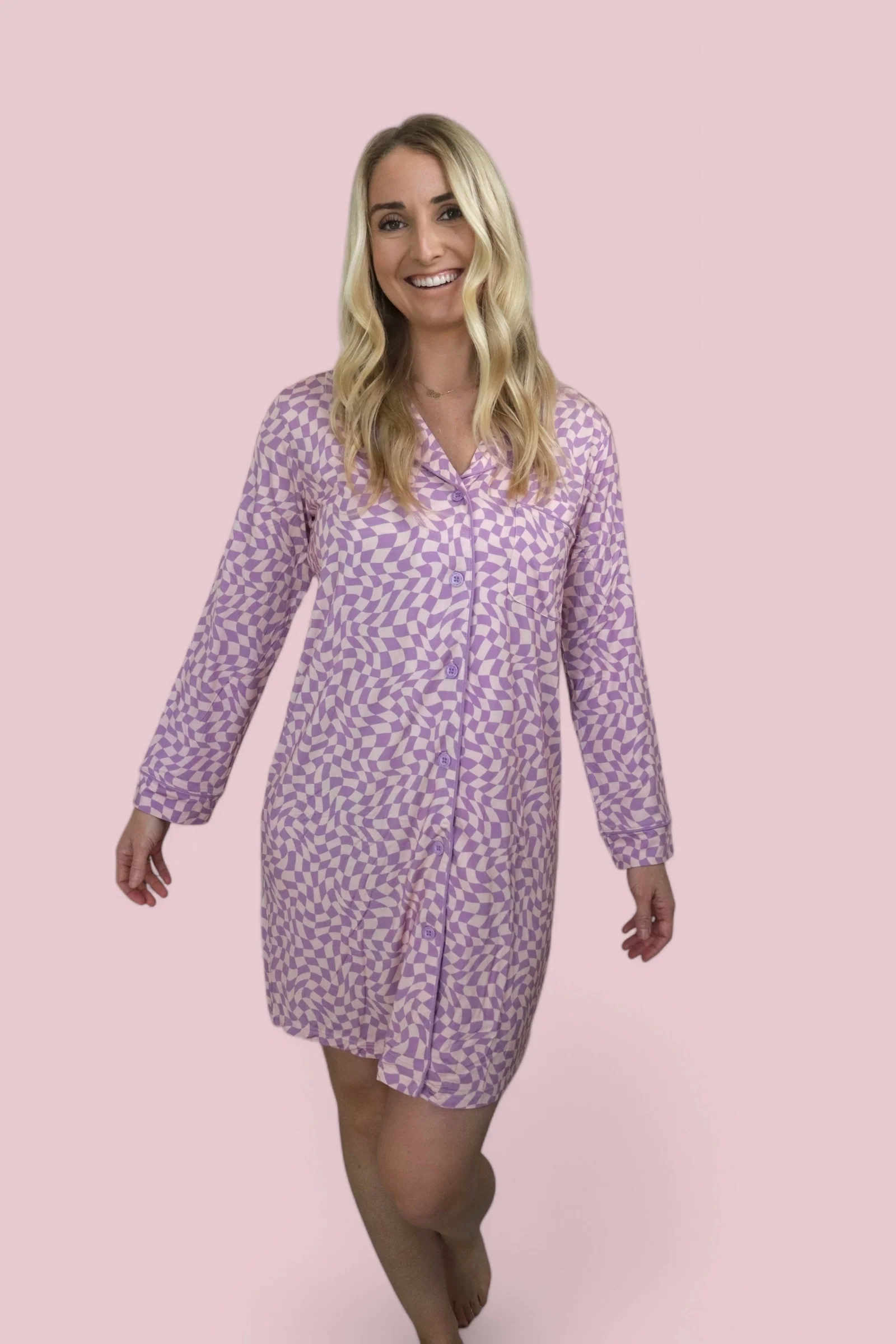 PLUM WAVY CHECKERS WOMEN'S DREAM GOWN - Image 5