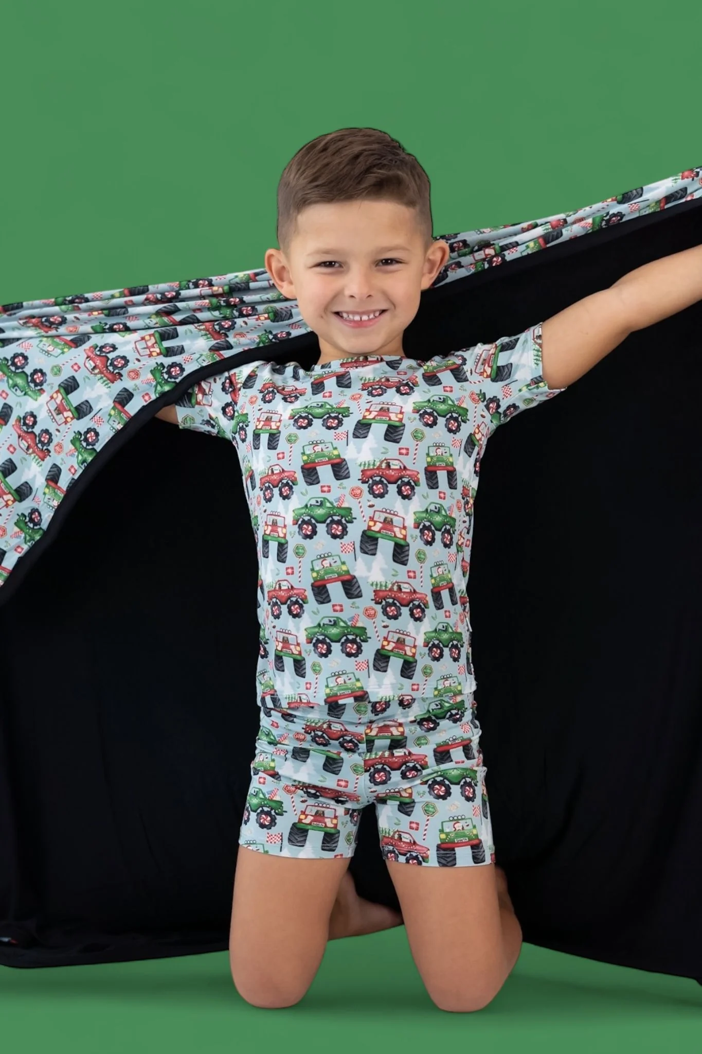 REVVED UP FOR CHRISTMAS DREAM SHORT SET - Image 8
