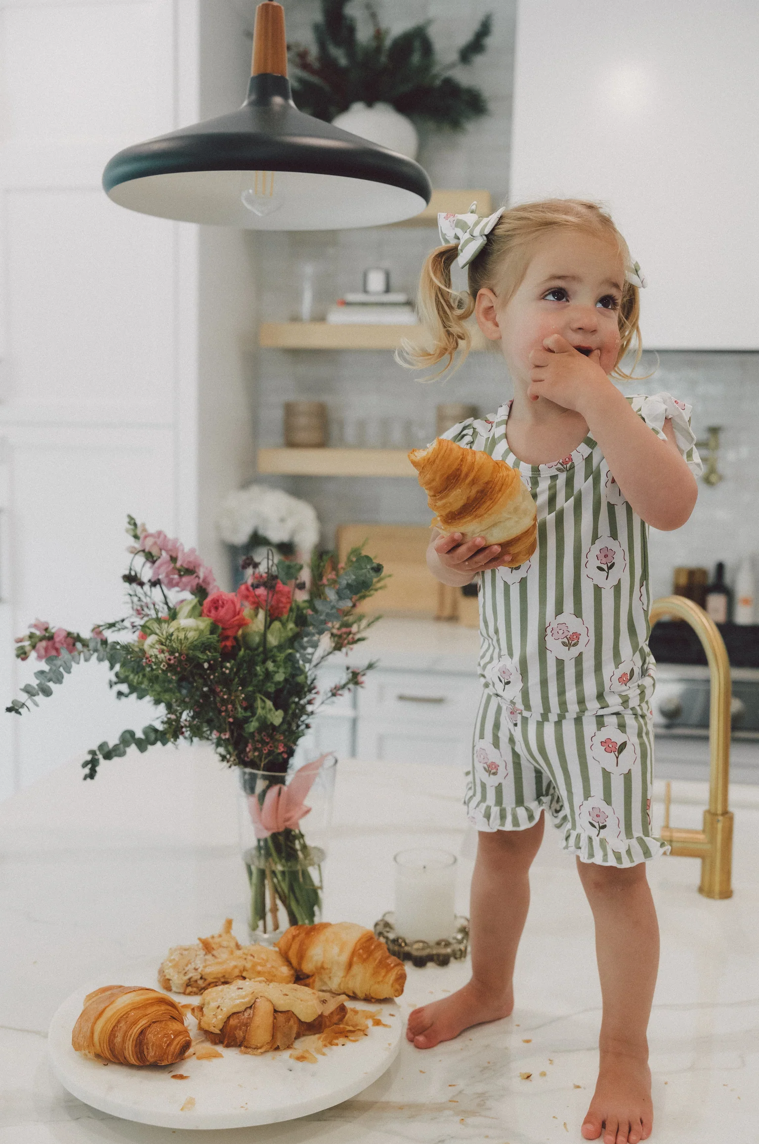 ROSIE'S MEADOW STRIPES DREAM RUFFLE SHORT SET