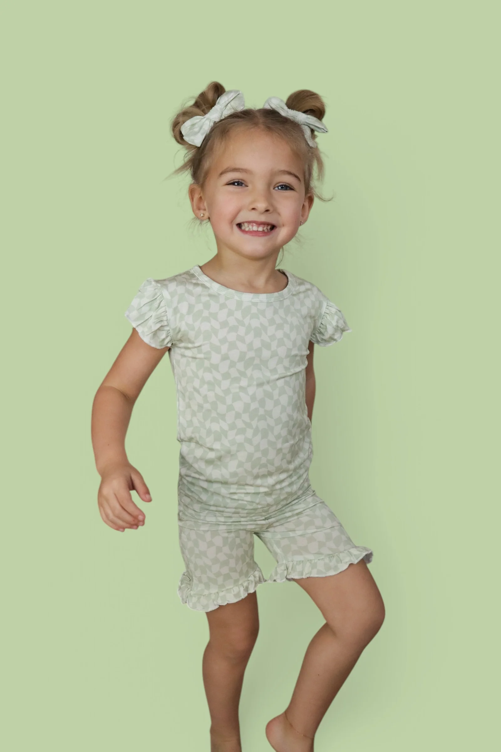SAGE WAVY CHECKERS DREAM RUFFLE SHORT SET - Image 6