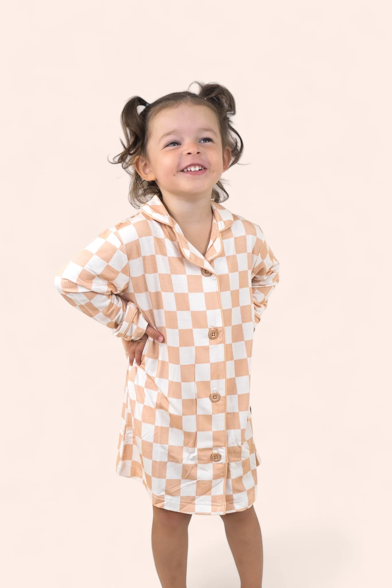 SANDY CHECKERS GIRL'S DREAM GOWN - Image 3