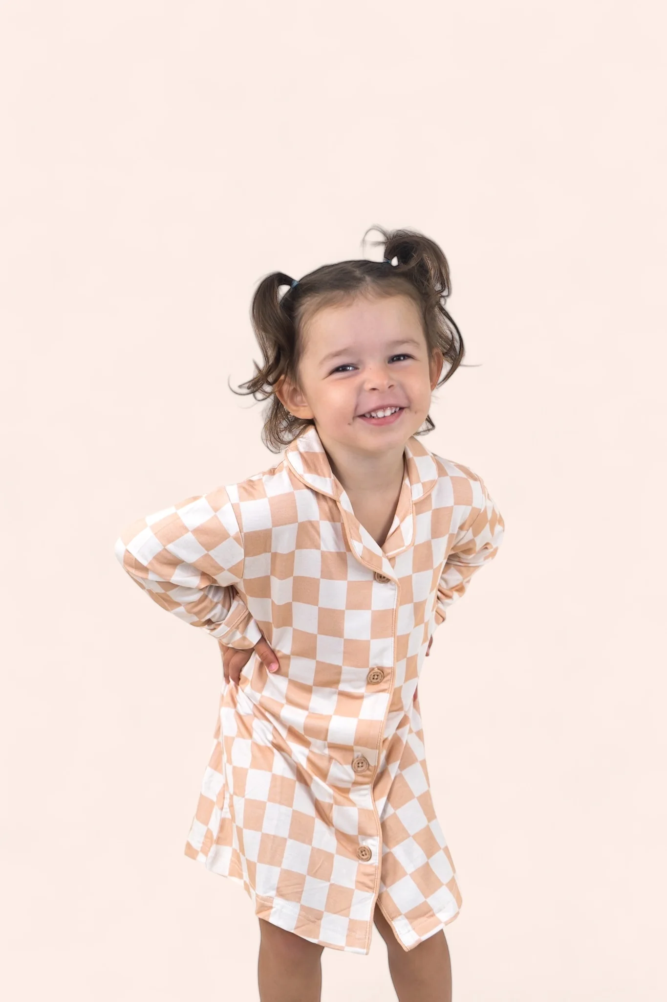 SANDY CHECKERS GIRL'S DREAM GOWN - Image 6