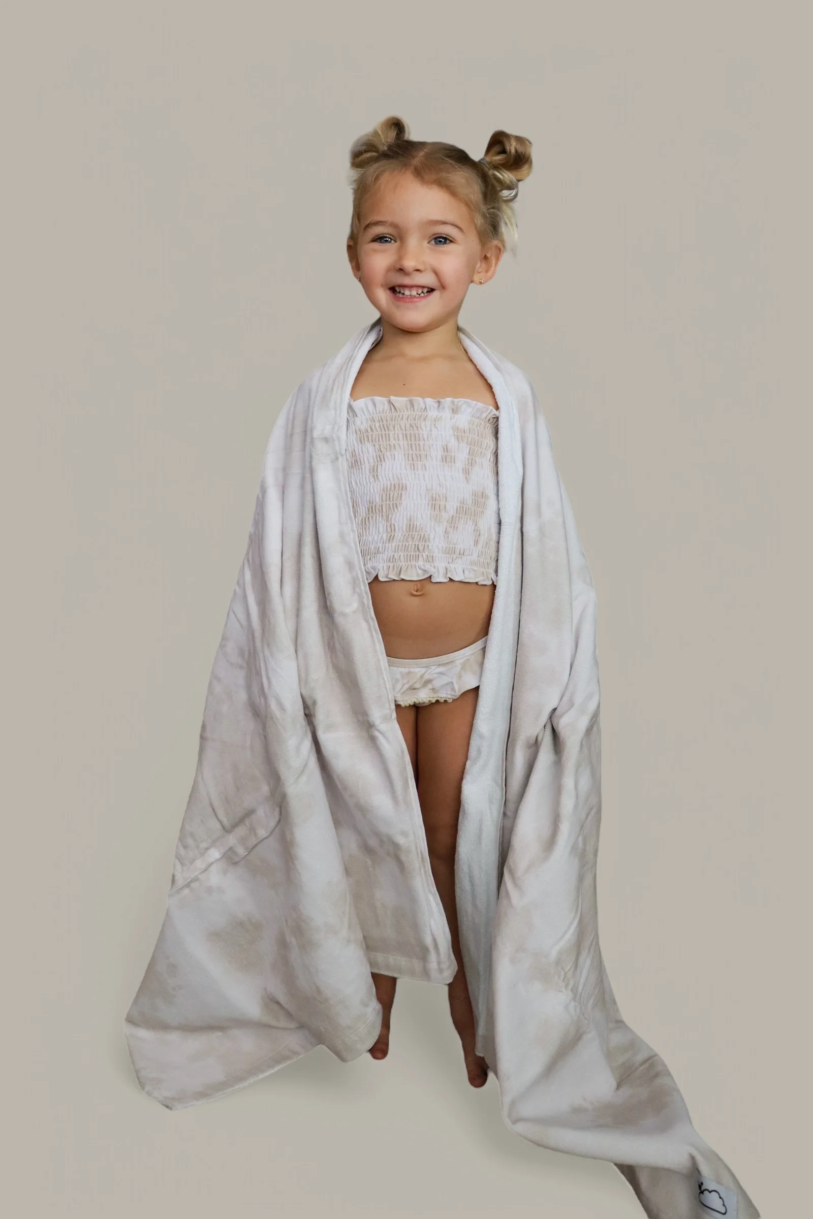 SANDY SHORES DREAM SMOCKED TWO PIECE SWIM SUIT - Image 5